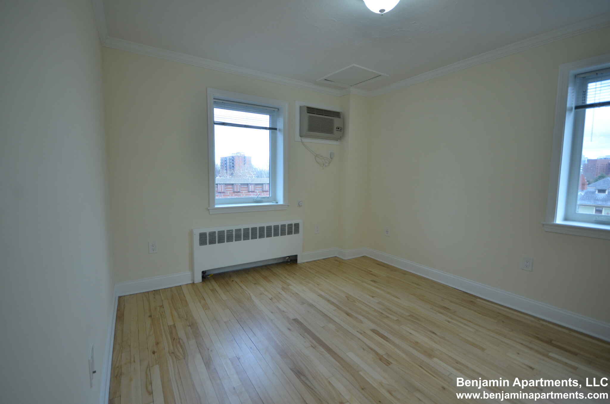 54 Alton Pl, Coolidge Corner