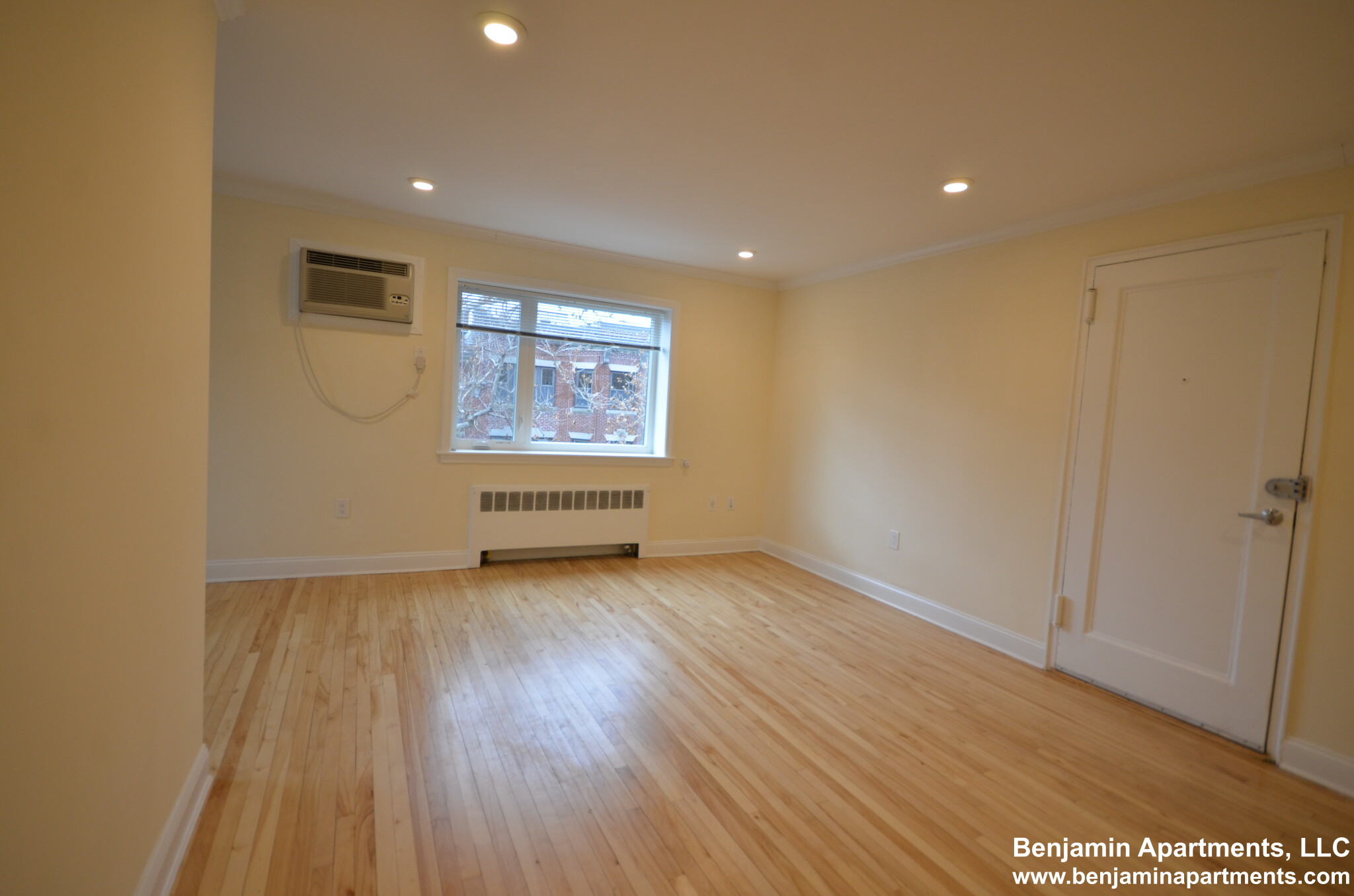 54 Alton Pl, Coolidge Corner