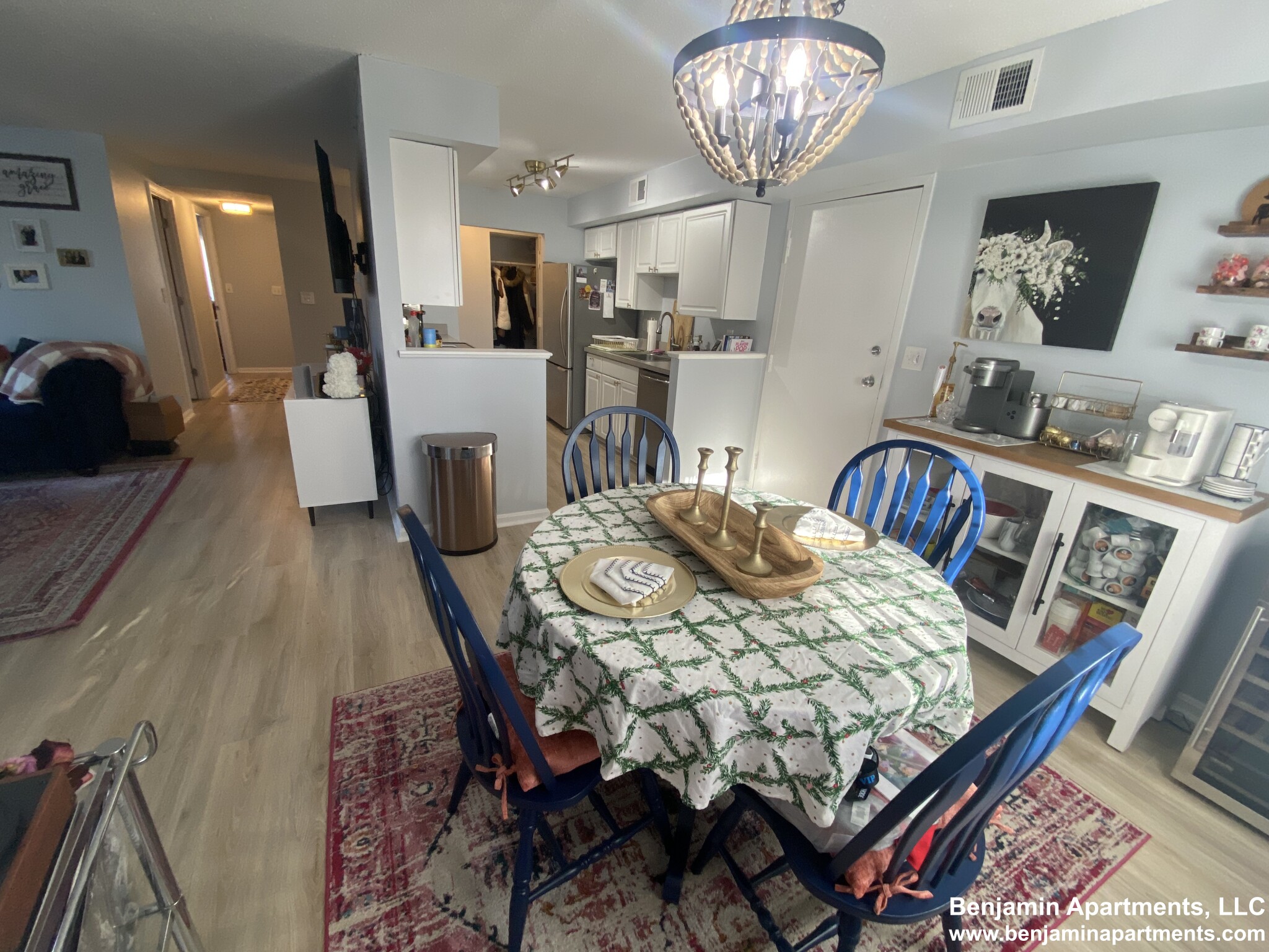 8 Beals Cove Rd, Hingham