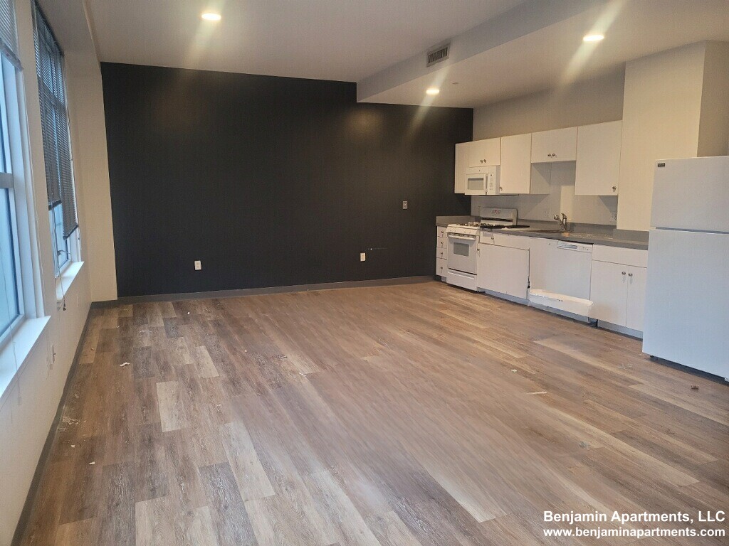 160 Berkeley St, South End