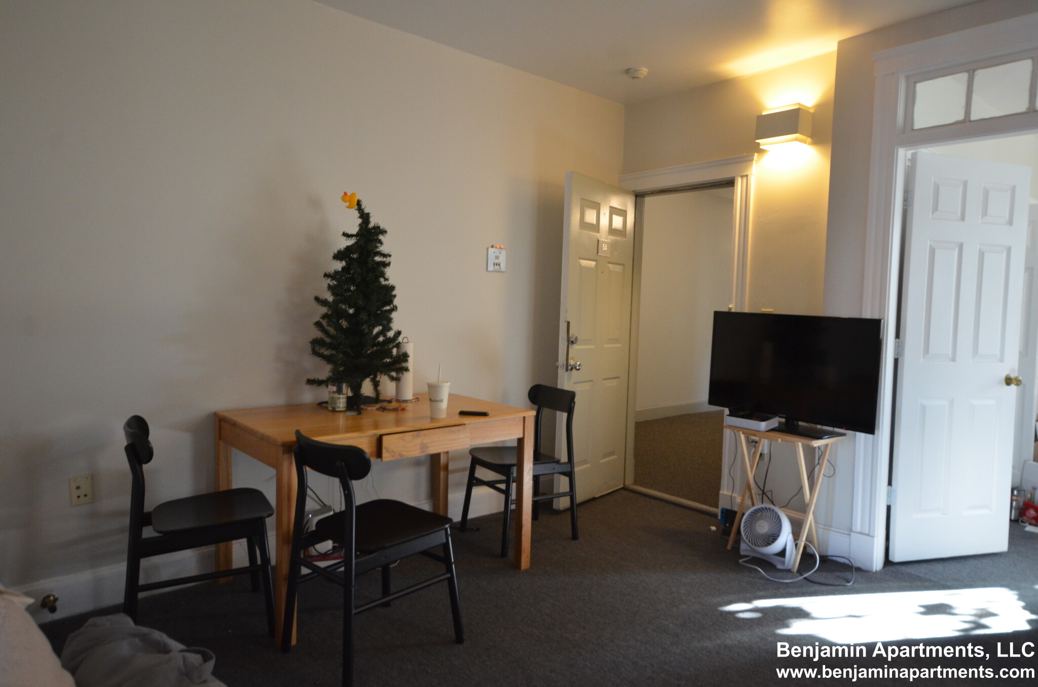 829 Beacon St, Fenway