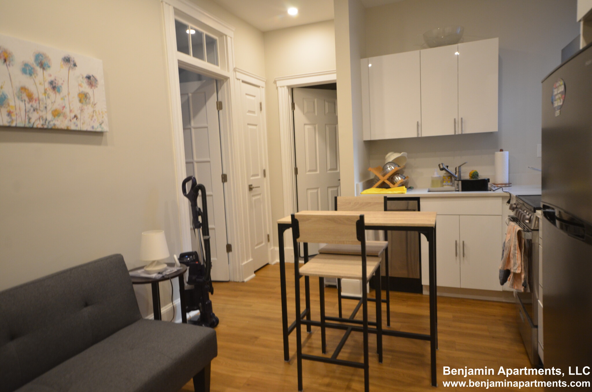 833 Beacon St, Fenway