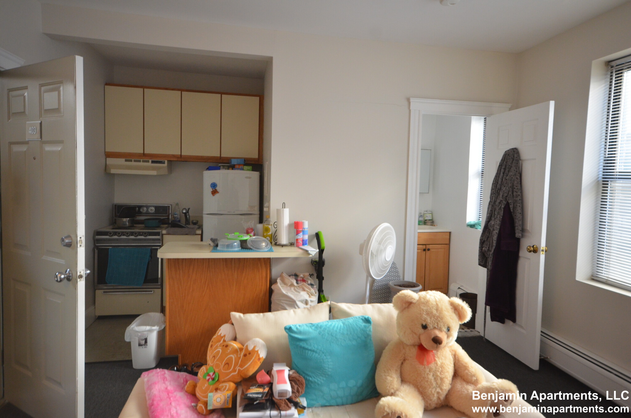 833 Beacon St, Fenway