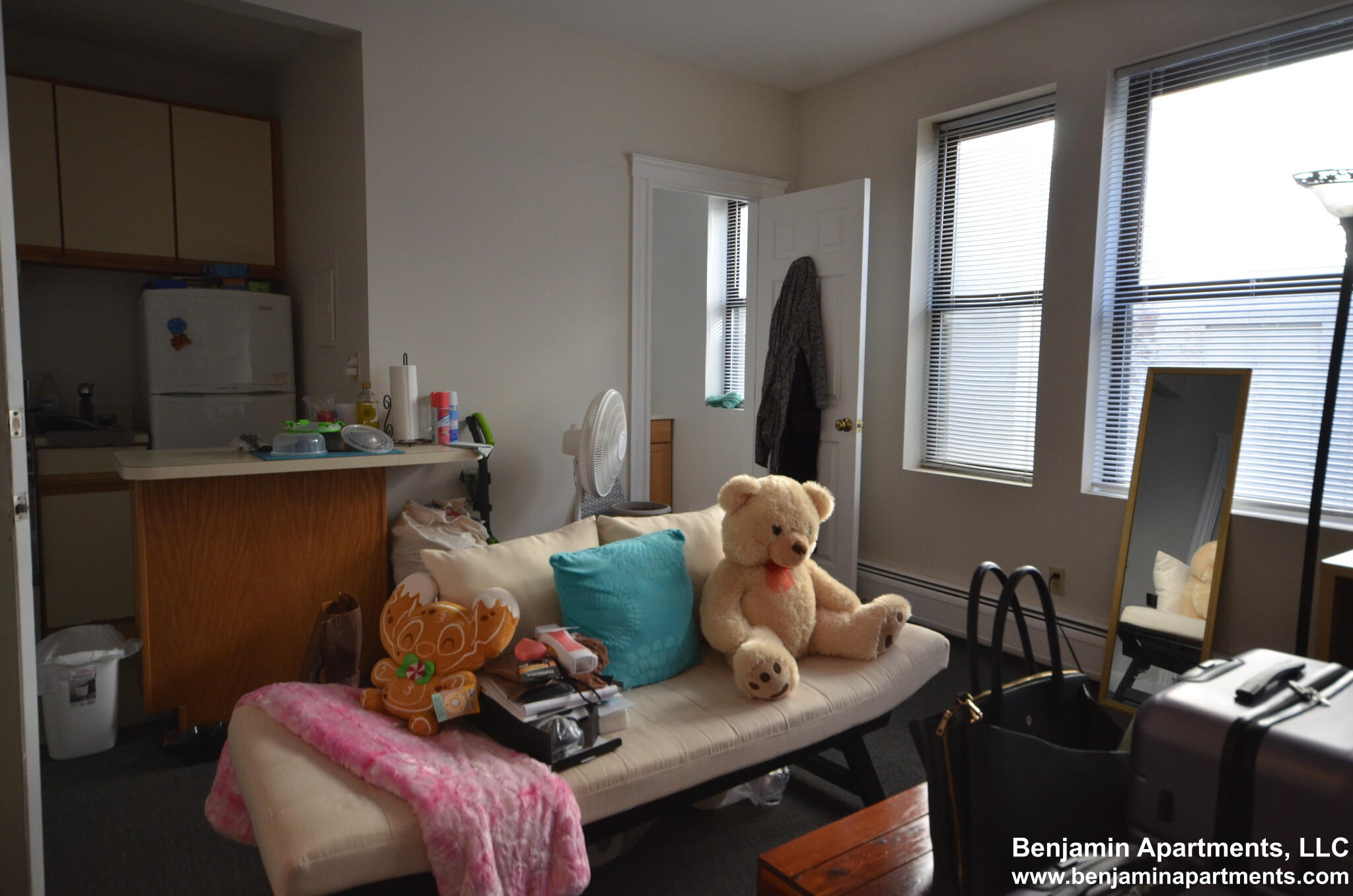 833 Beacon St, Fenway