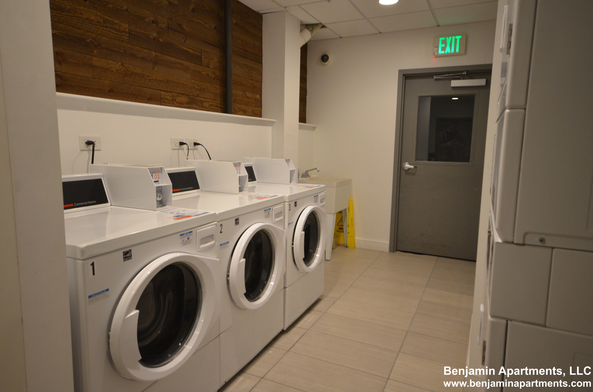 829 Beacon St, Fenway