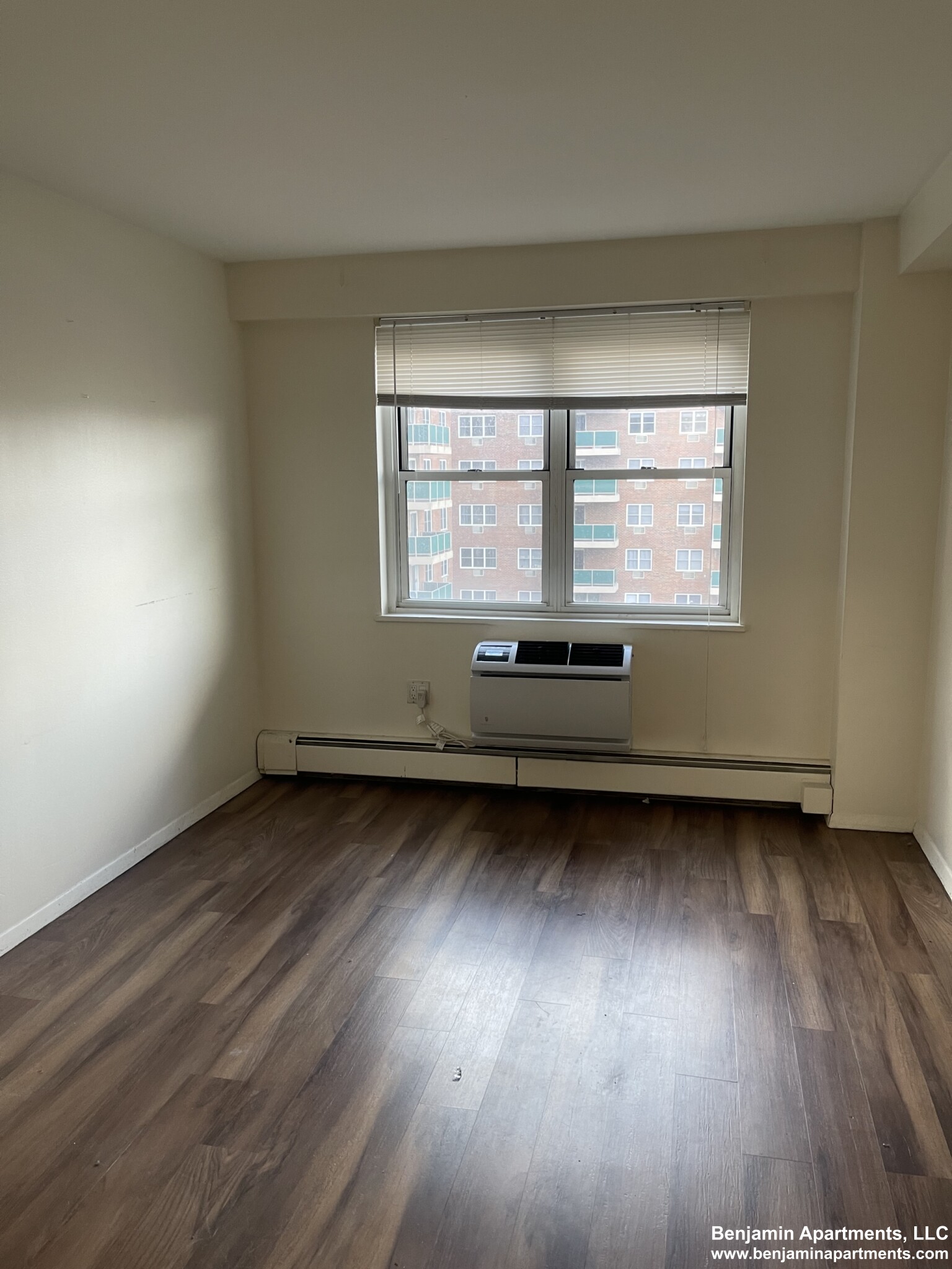 175 Freeman St, Coolidge Corner