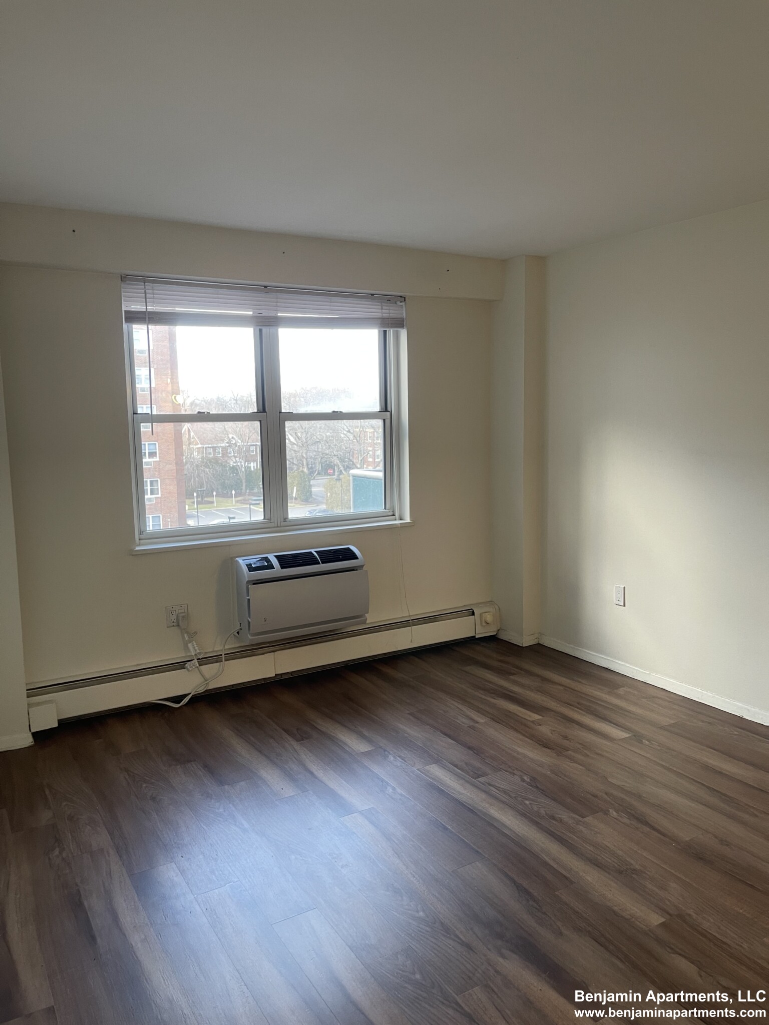 175 Freeman St, Coolidge Corner