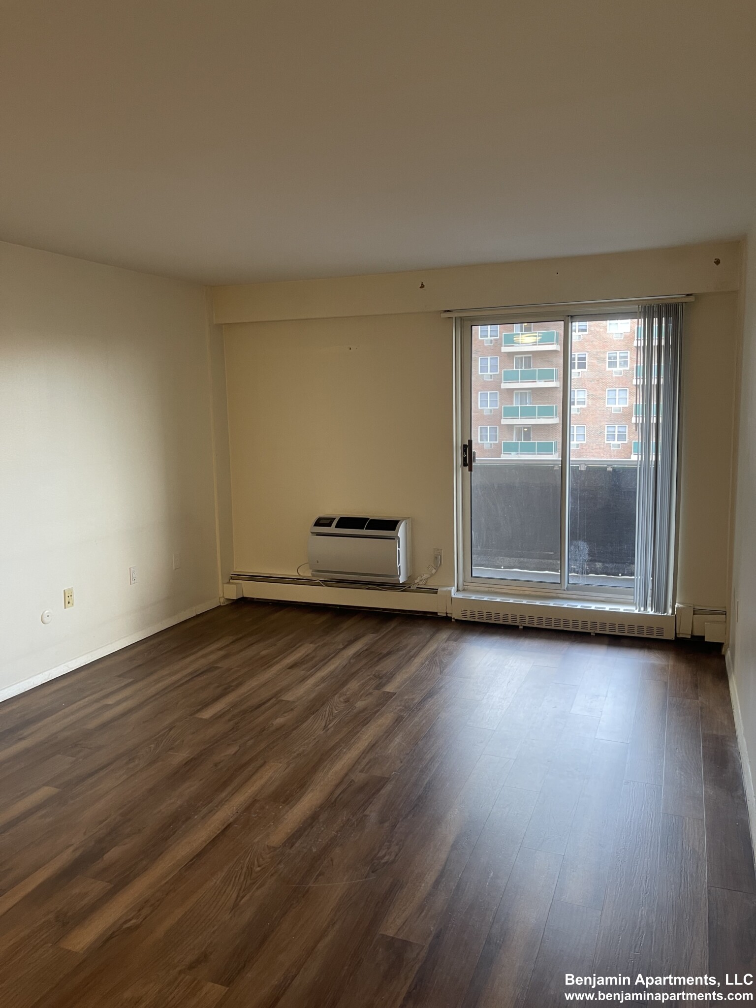 175 Freeman St, Coolidge Corner