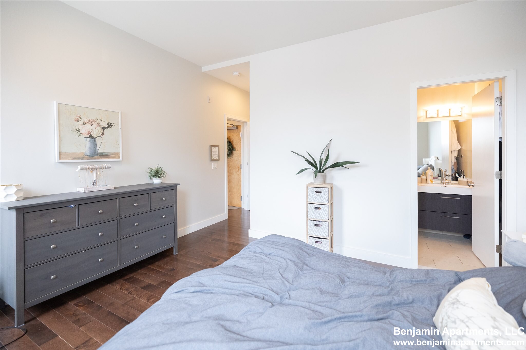 460 Harrison Ave, South End