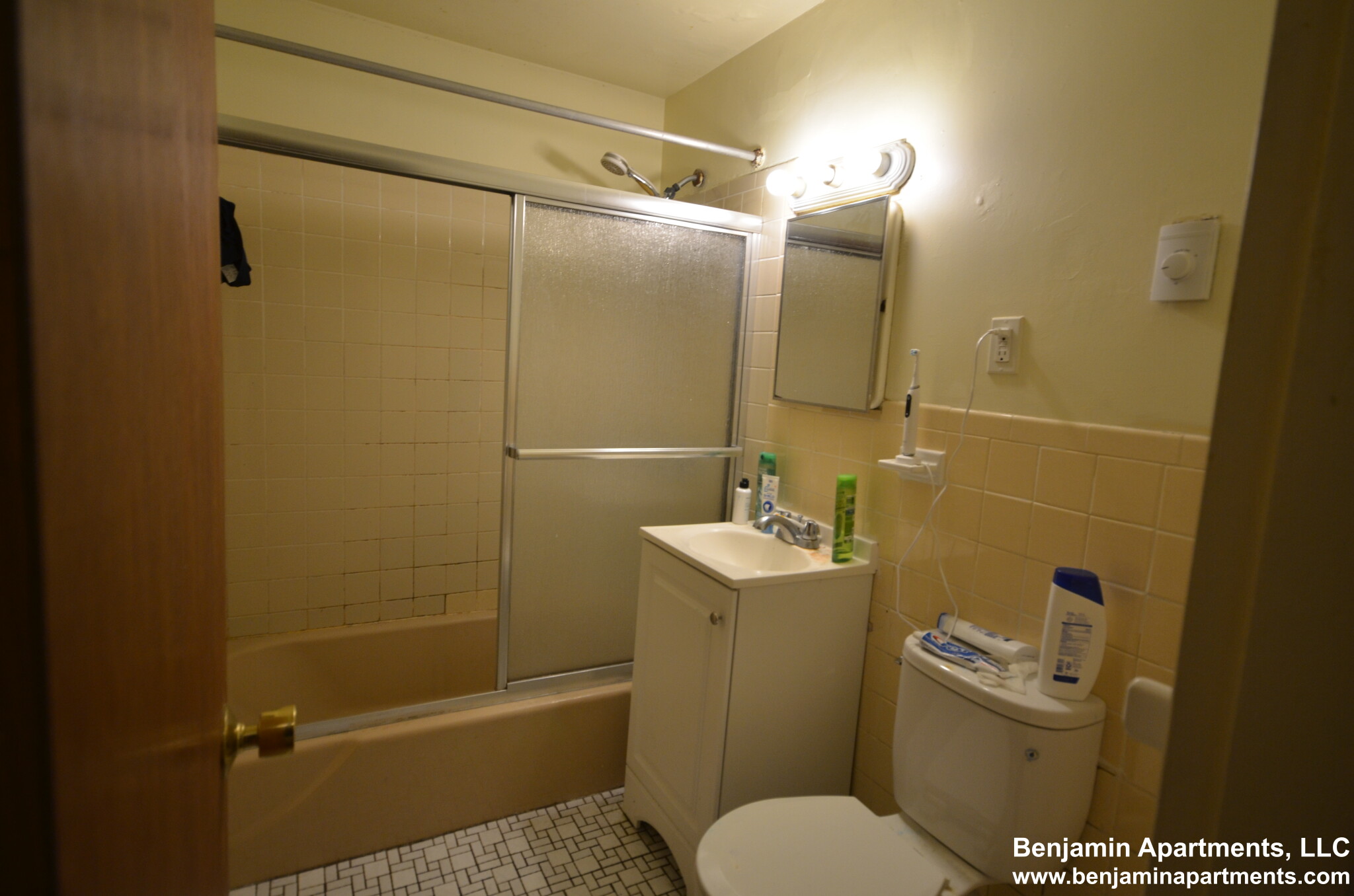 32 Westland Ave, Fenway