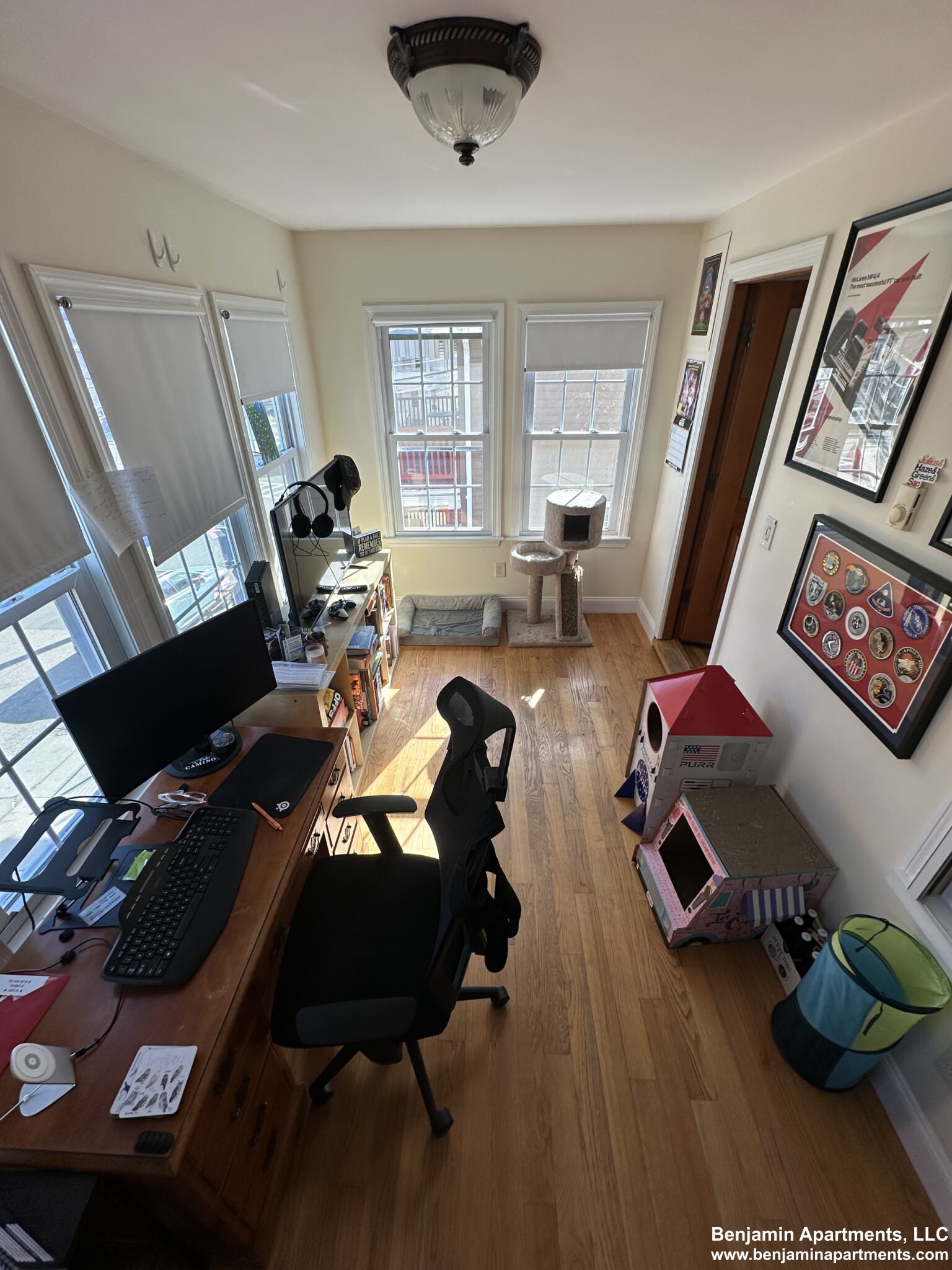 33 Adams, Mount Auburn (Watertown)