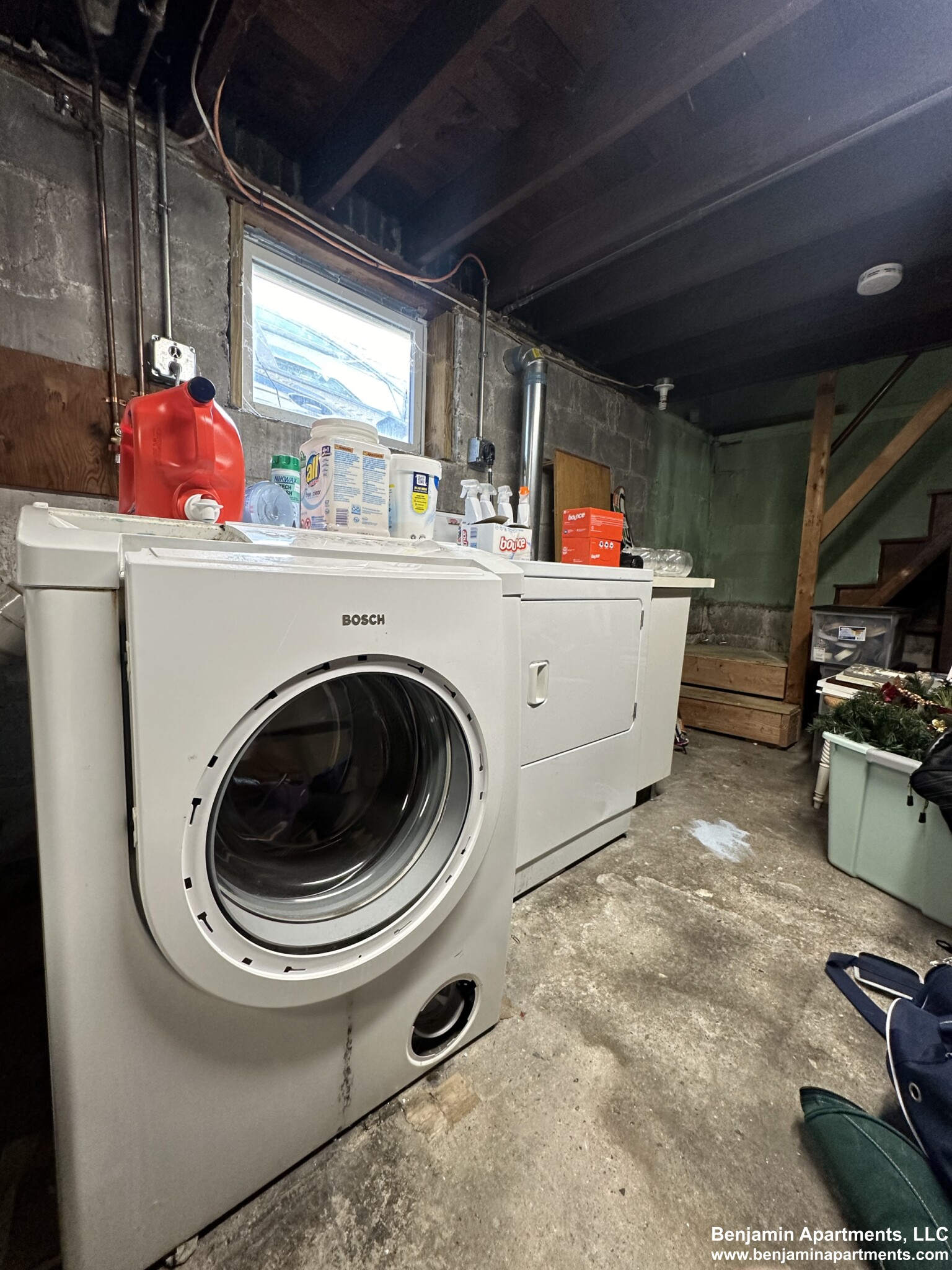 33 Adams, Mount Auburn (Watertown)