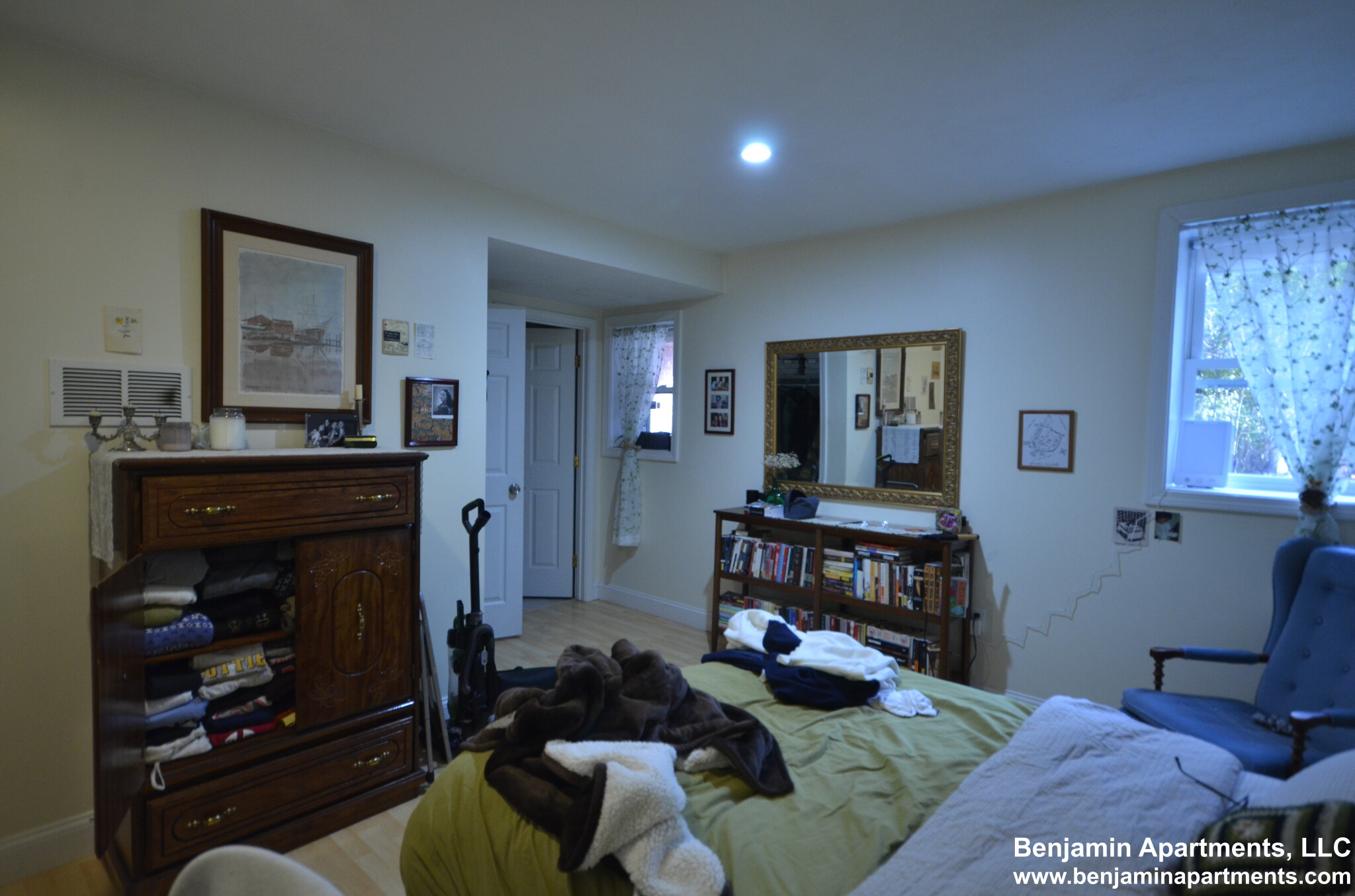 10 Strathmore Rd, Brookline