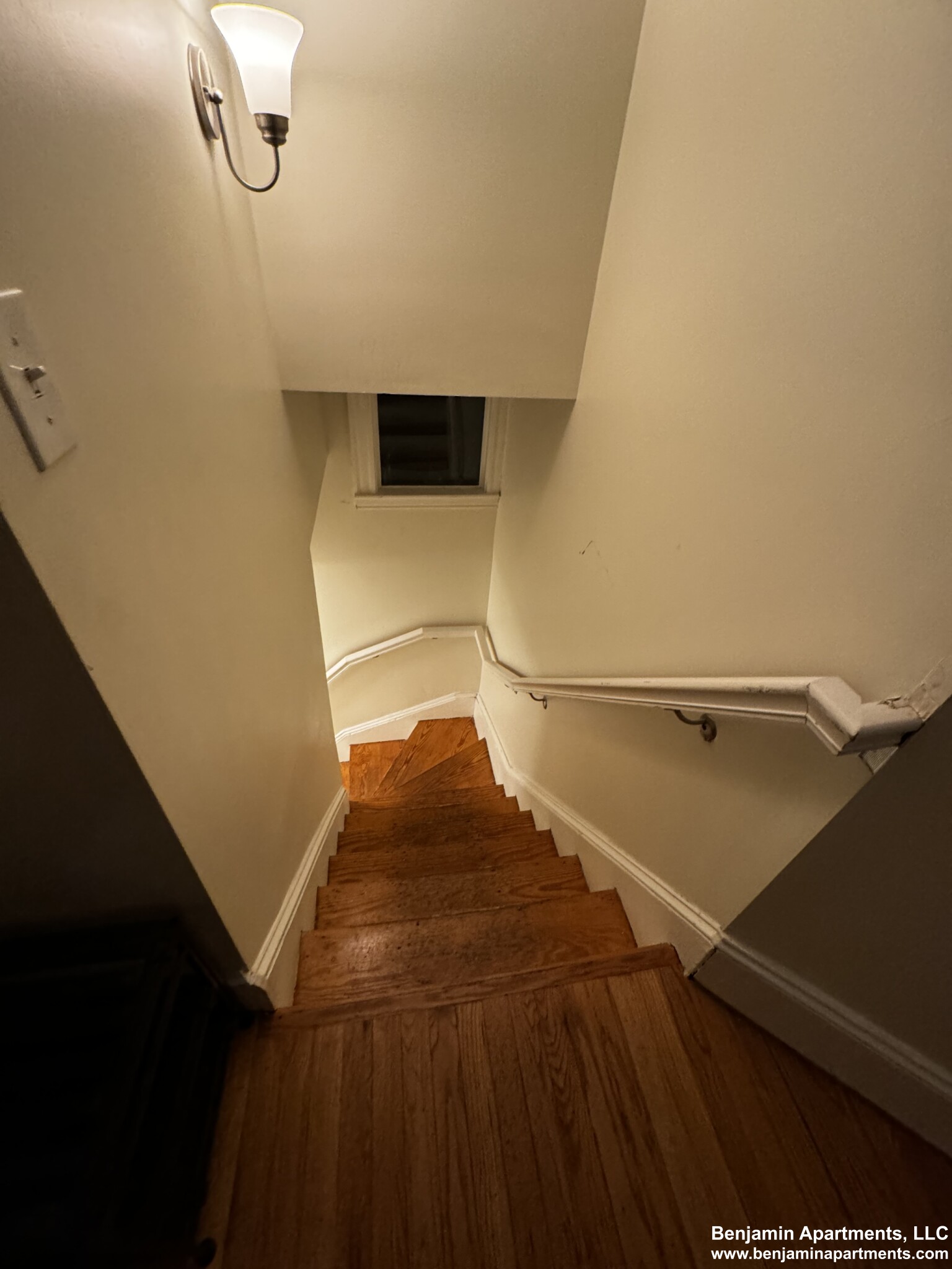 9 Winter Hill Rd, South Medford