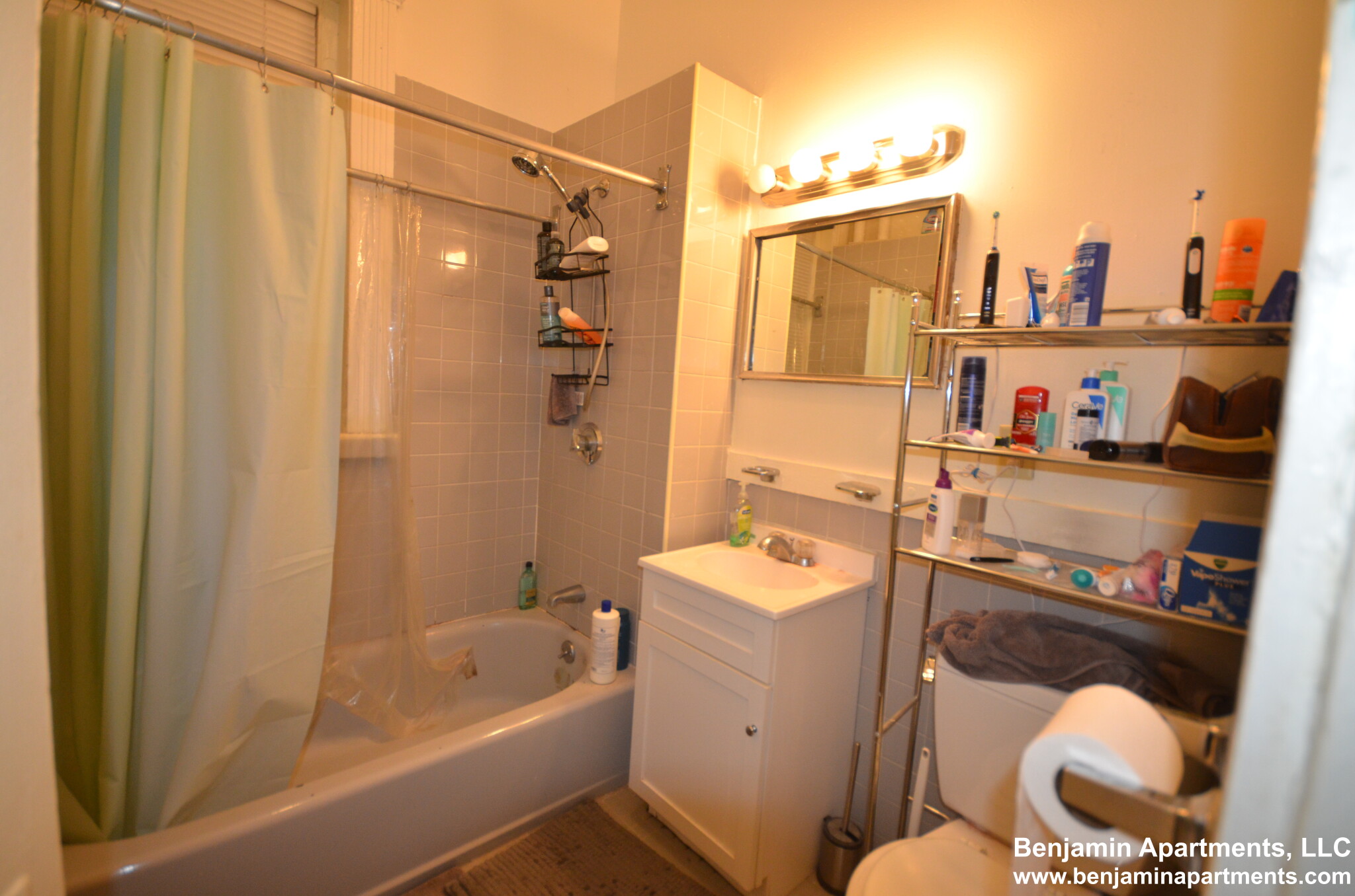 28 Westland Ave, Fenway