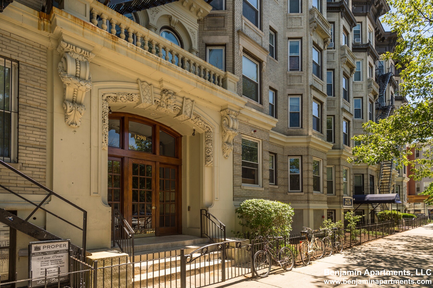 1298 Commonwealth Ave, Allston