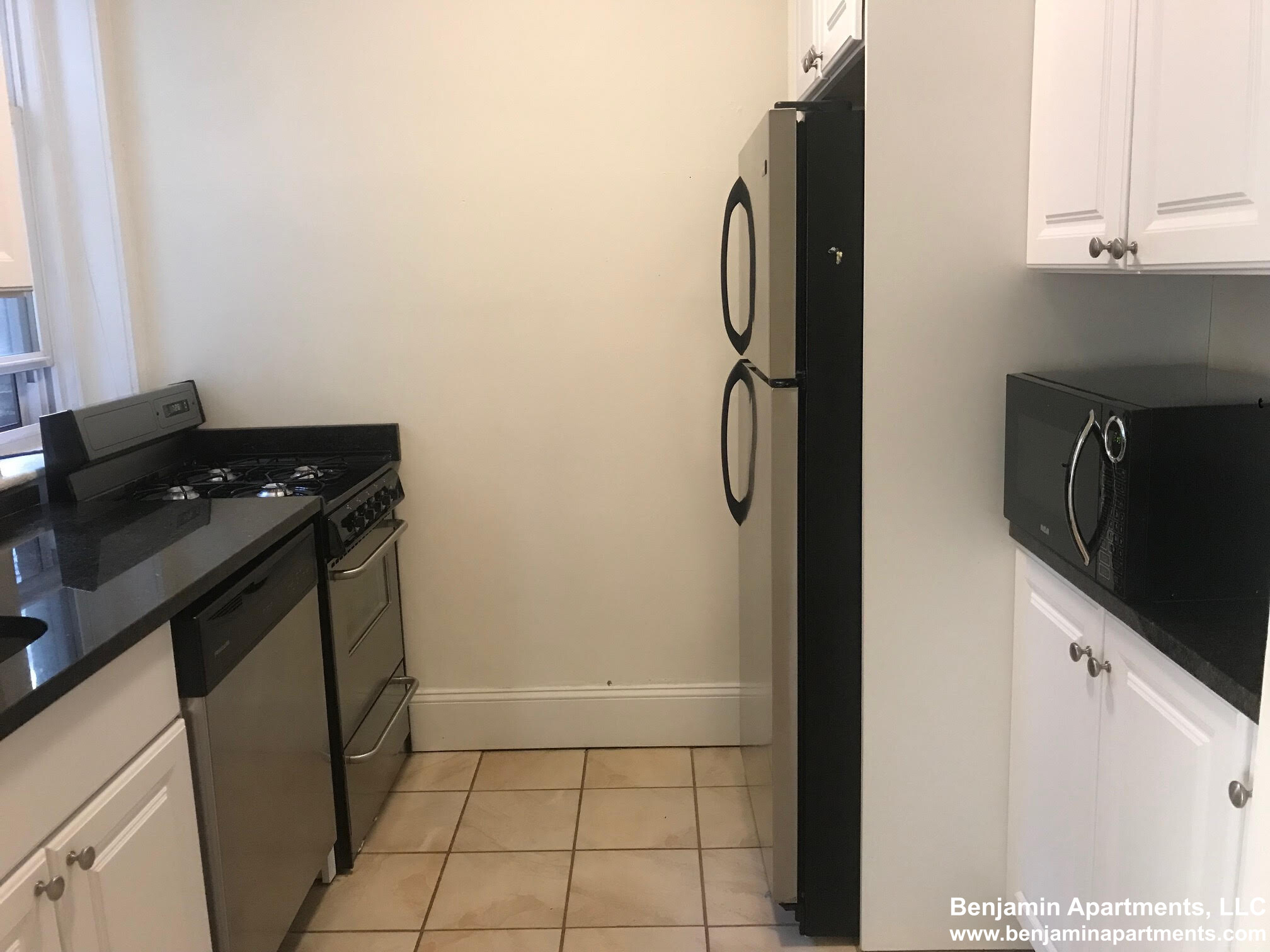 74 Brainerd Rd, Allston