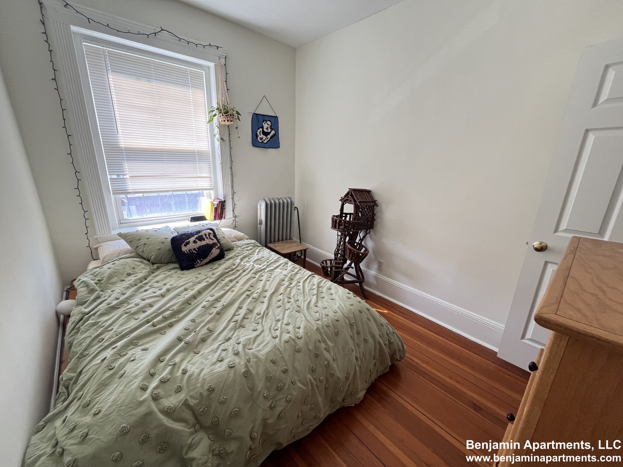 63 Brighton Ave, Allston