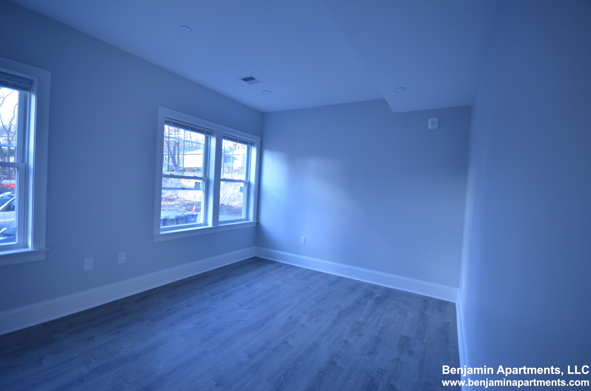 120 Kenrick St, Oak Square