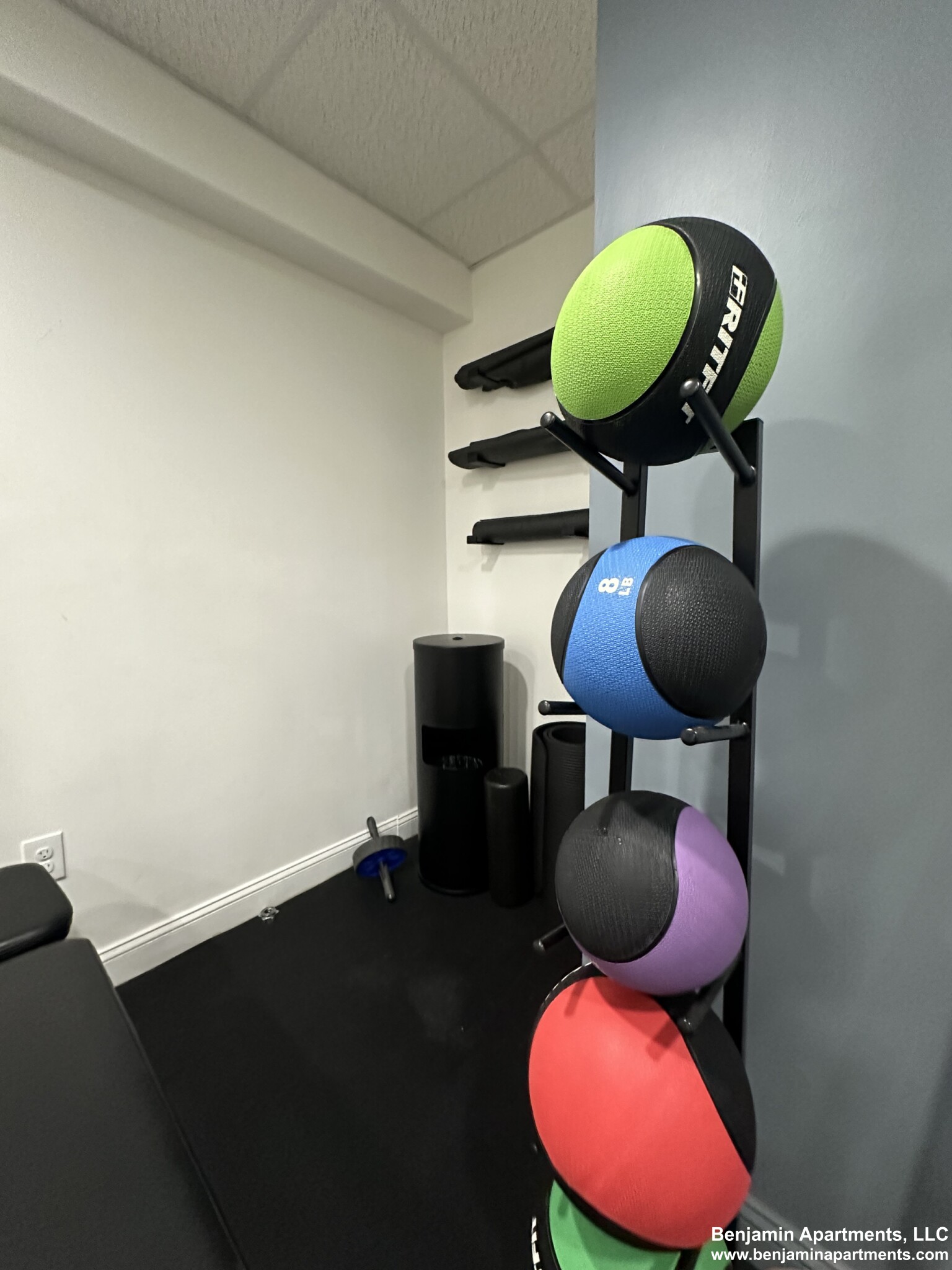 1298 Commonwealth Ave, Allston