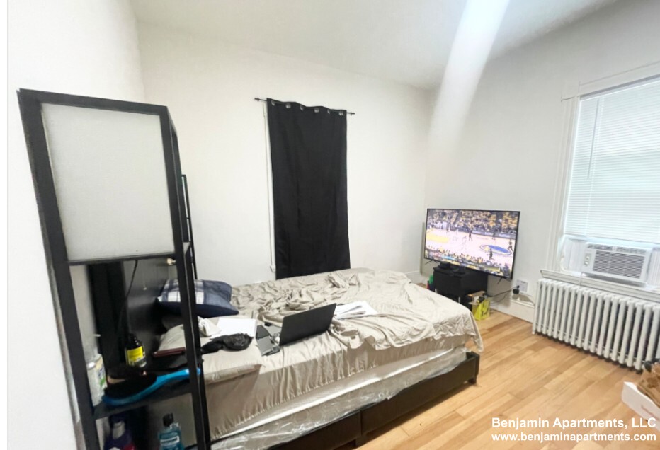 158 Boston St, Dorchester