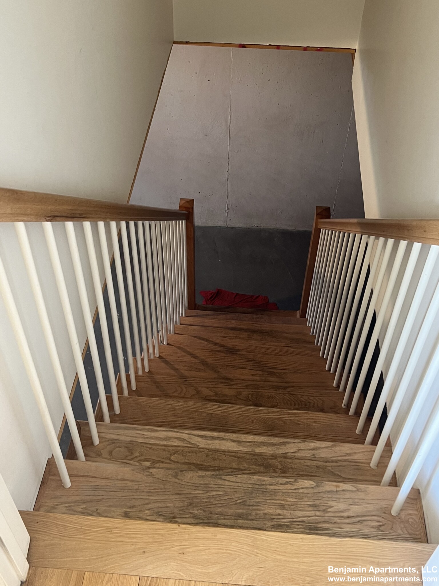 80 Stoneleigh Rd, Watertown