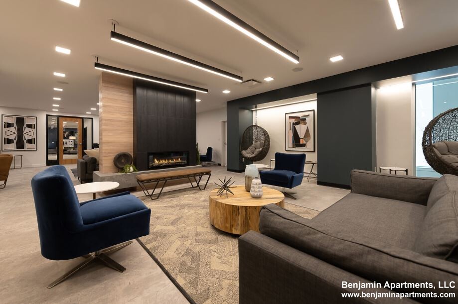 1047 Commonwealth Ave, Allston