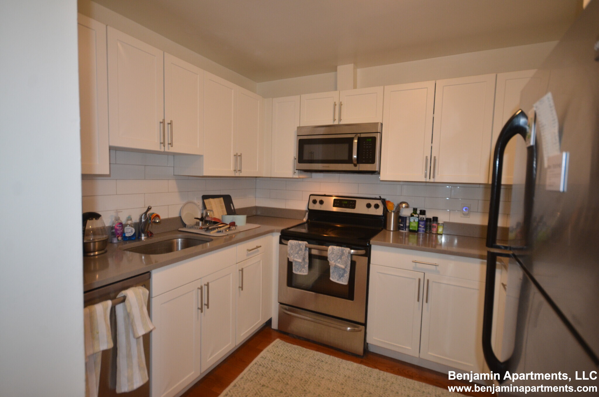 525 Massachusetts Ave, Roxbury