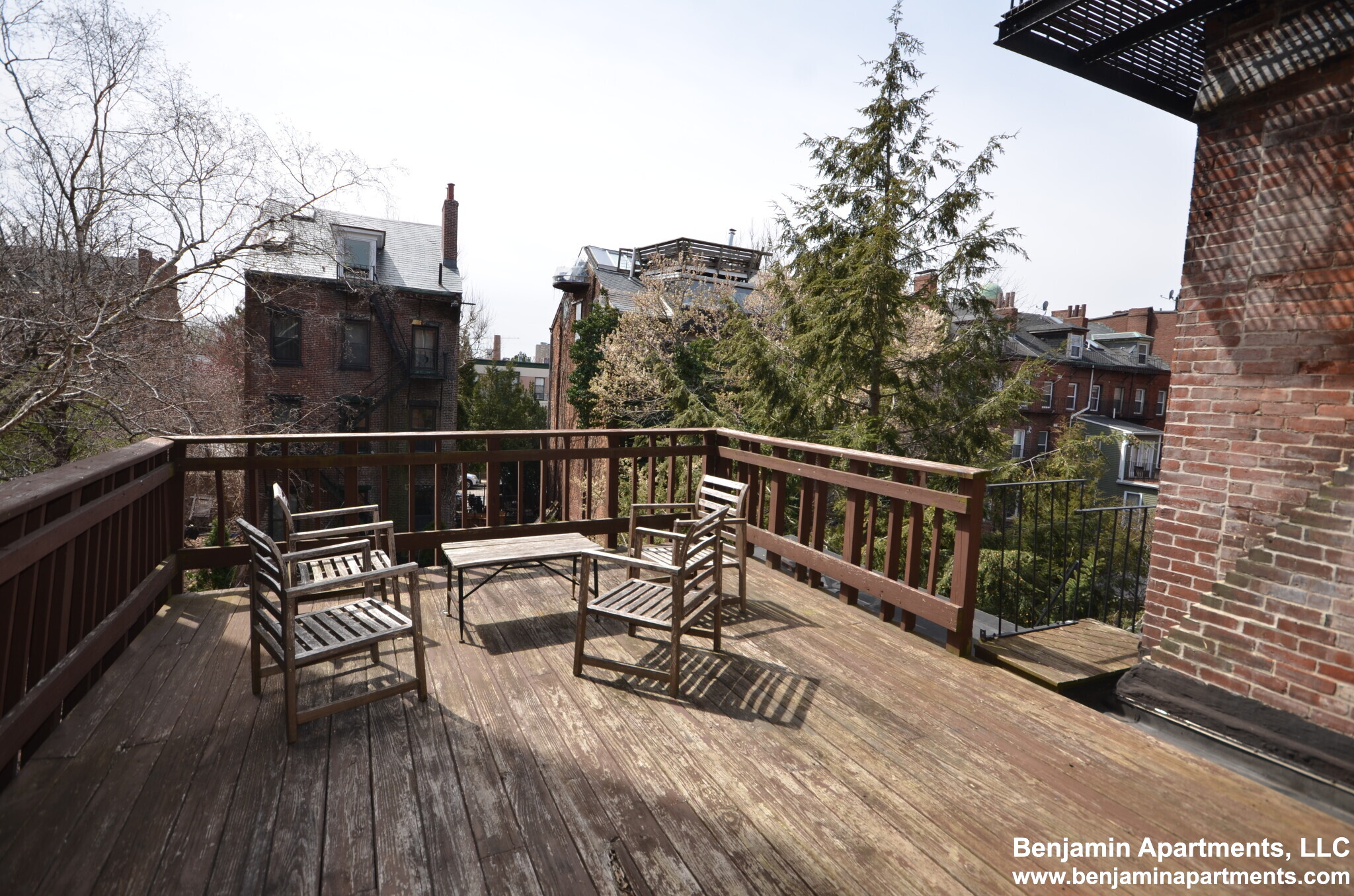 525 Massachusetts Ave, Roxbury