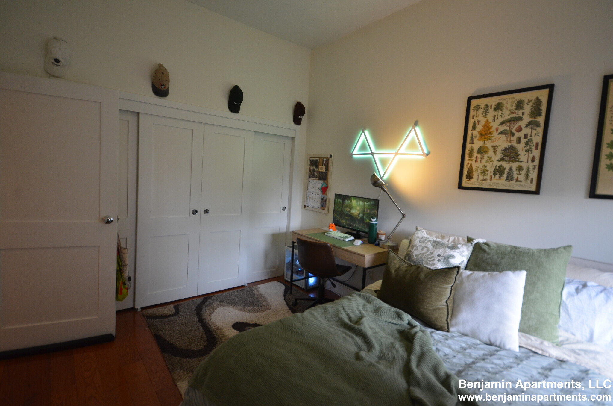 525 Massachusetts Ave, Roxbury