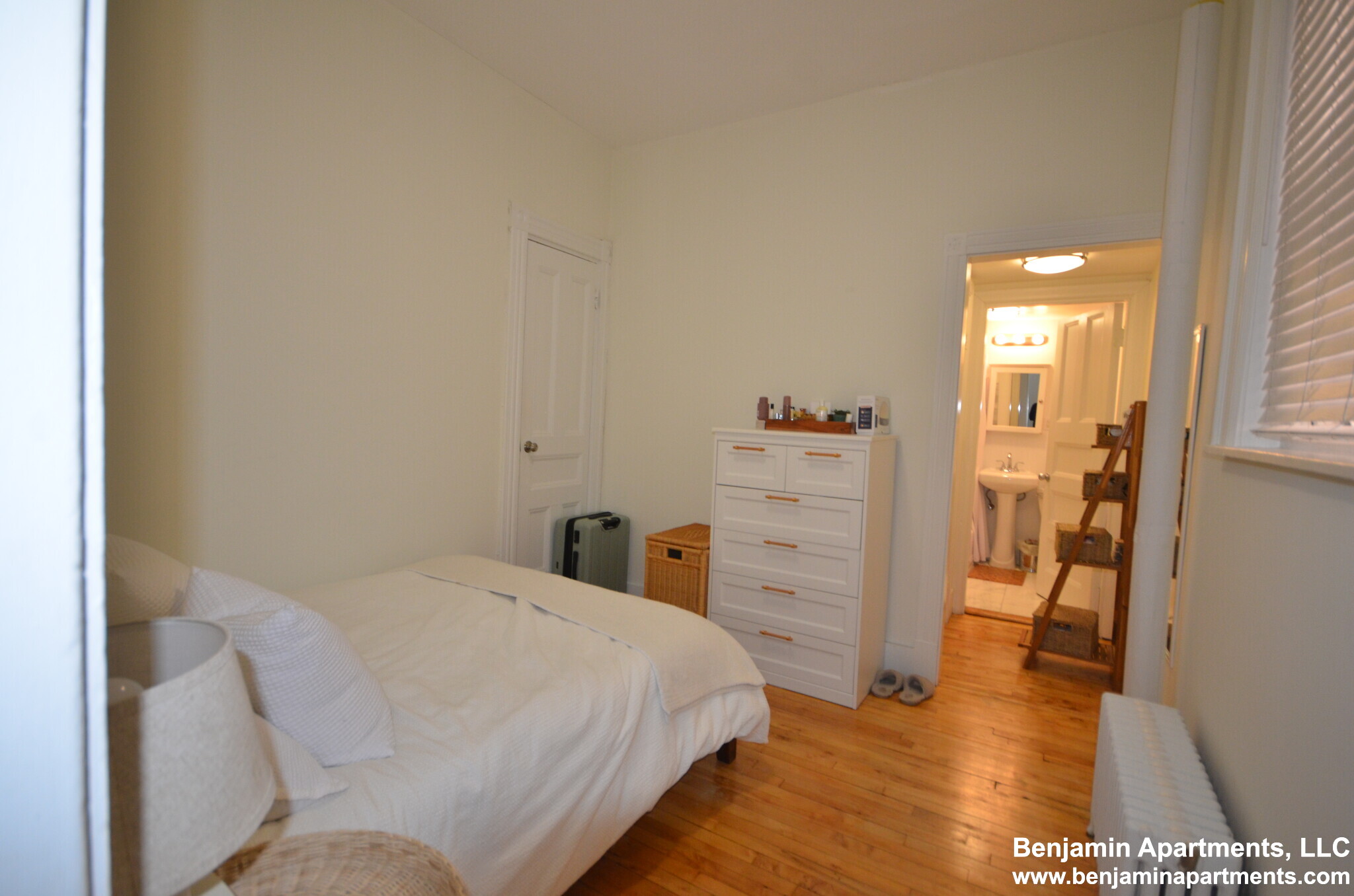 172 Commonwealth Ave, Back Bay