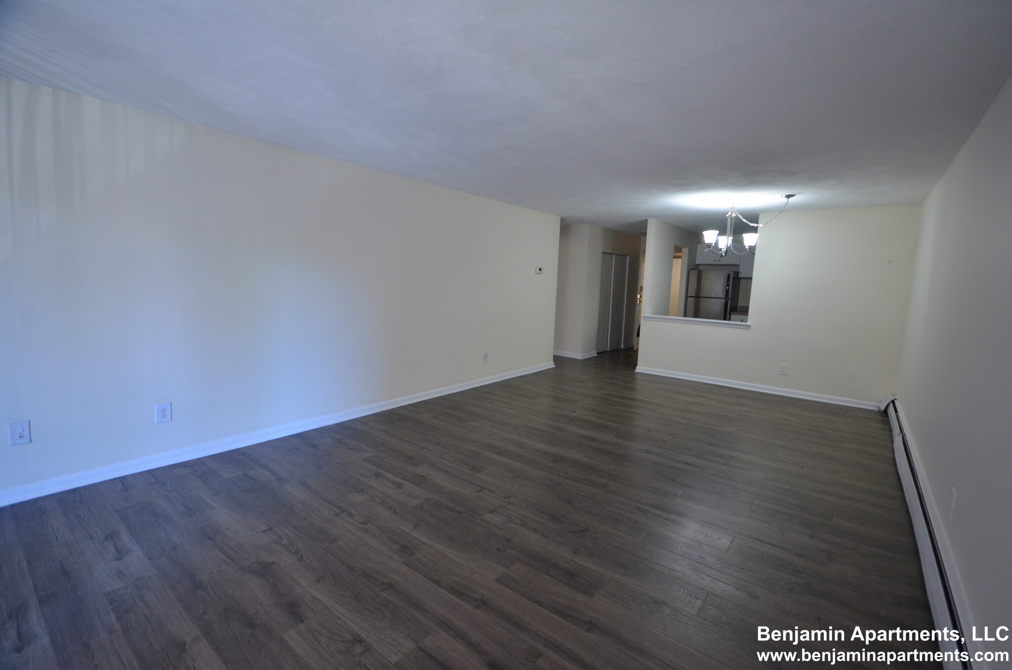 16 Whites Ave, Watertown