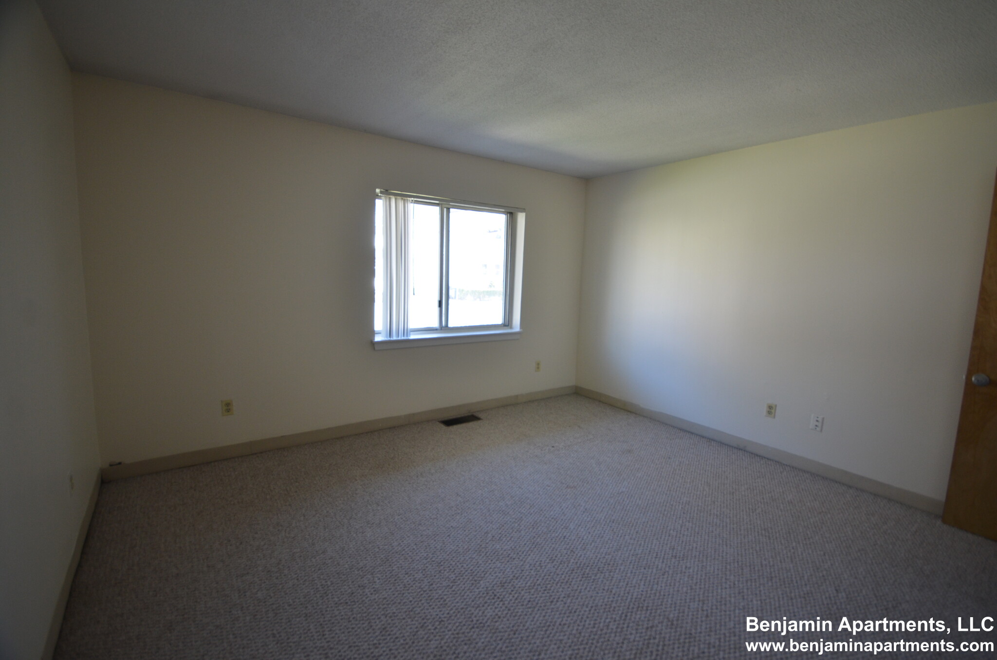 144 North Beacon St, Brighton