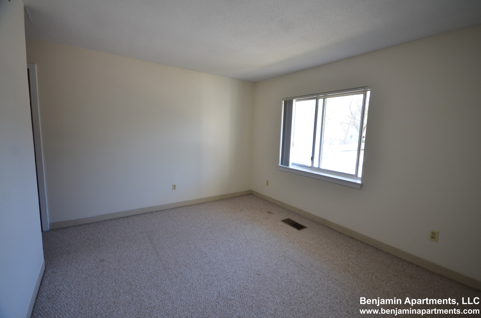 144 North Beacon St, Brighton