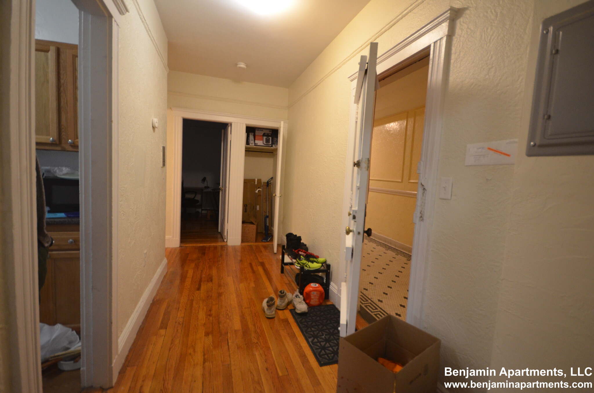 1687 Commonwealth Ave, Brighton