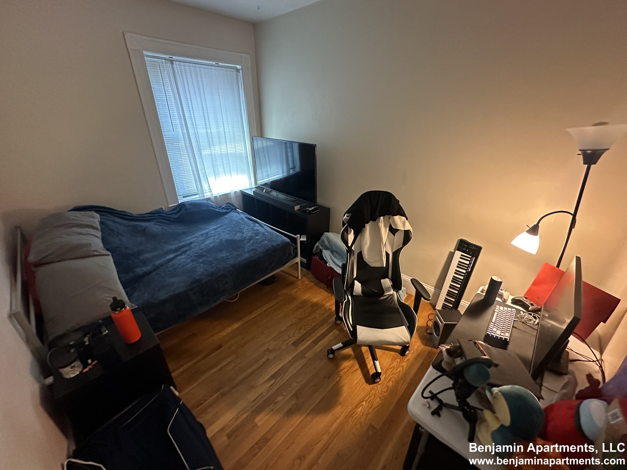 907 Boylston St, Back Bay