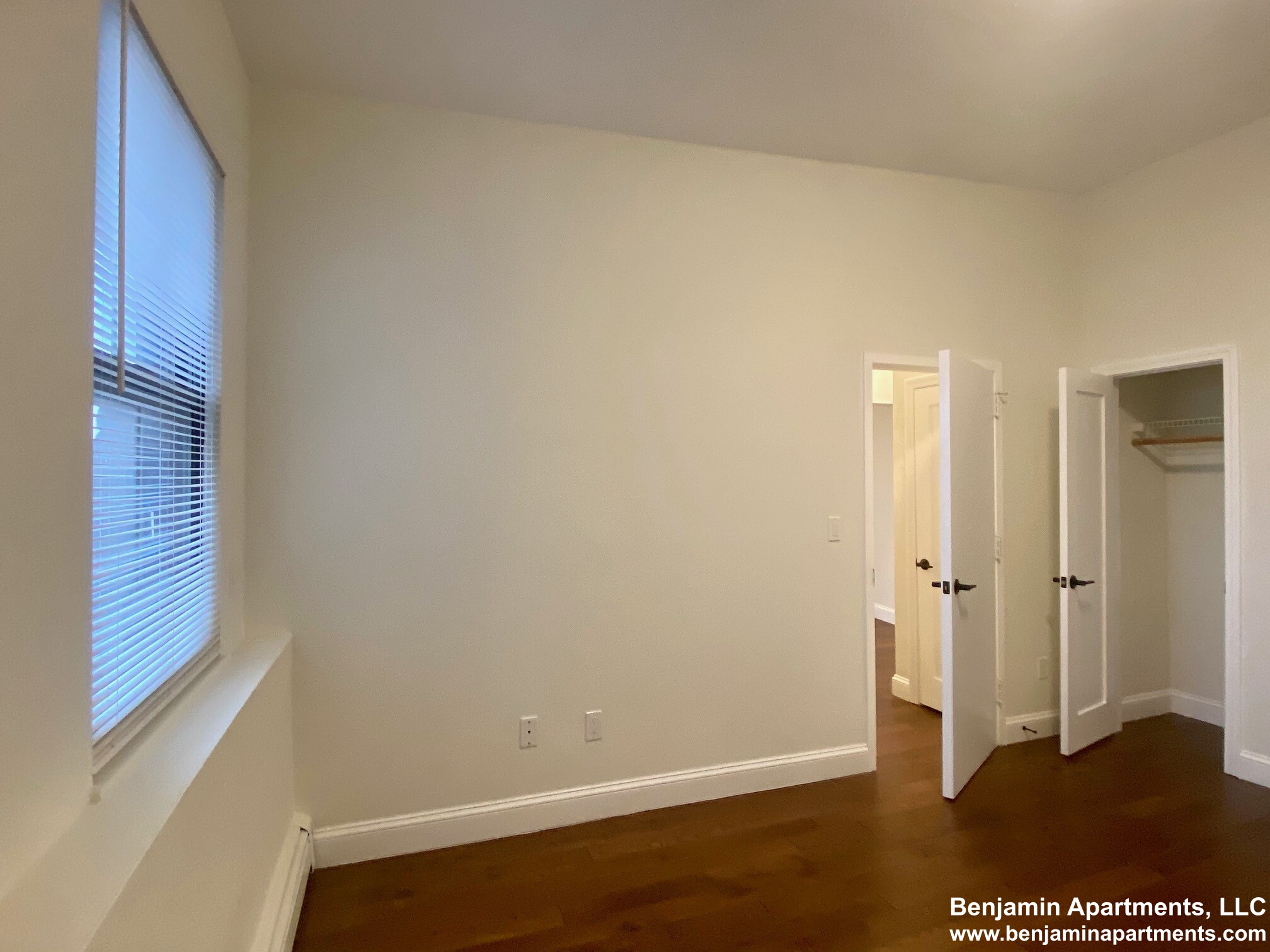 525 Massachusetts Ave, Roxbury