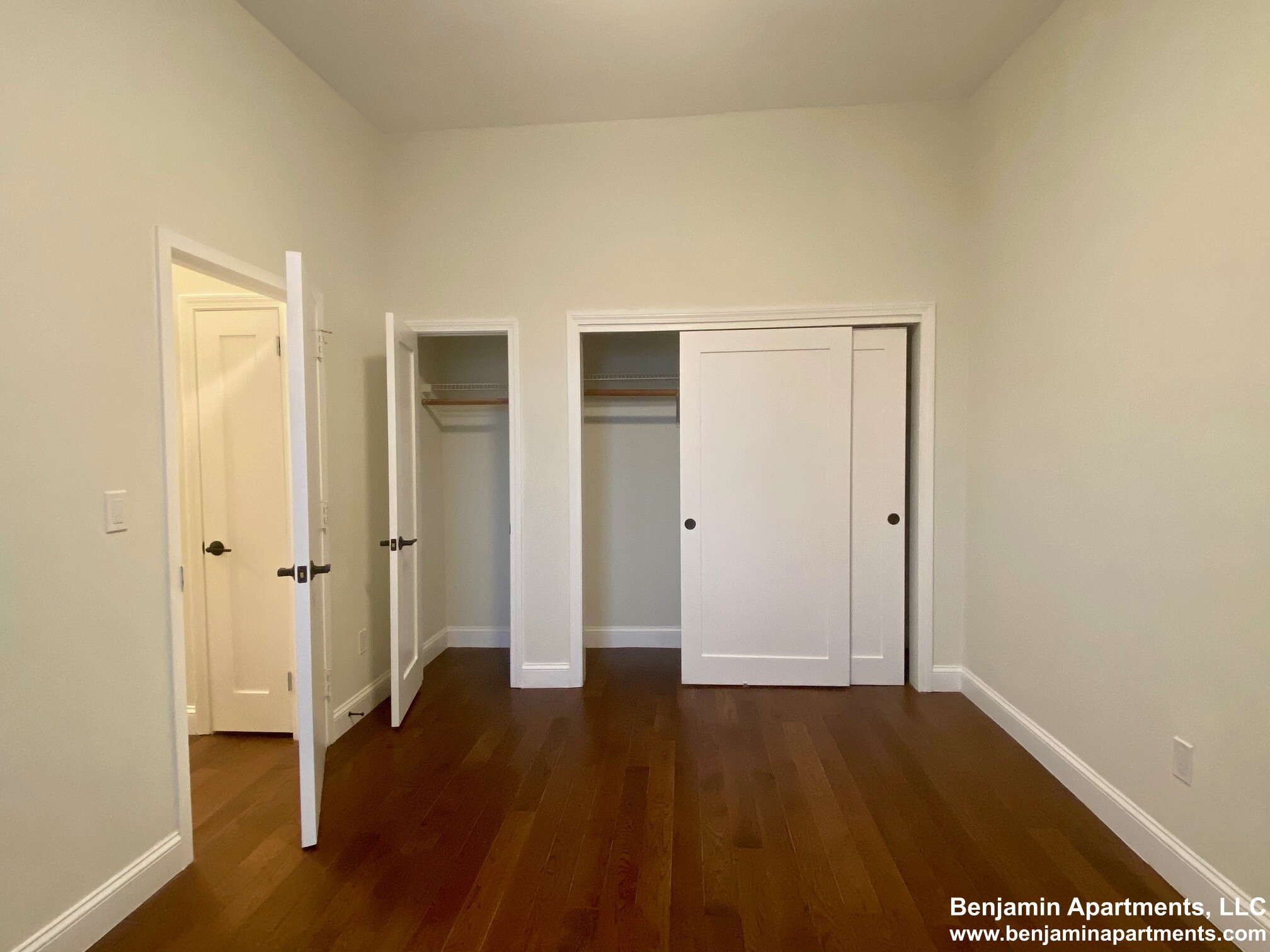 525 Massachusetts Ave, Roxbury