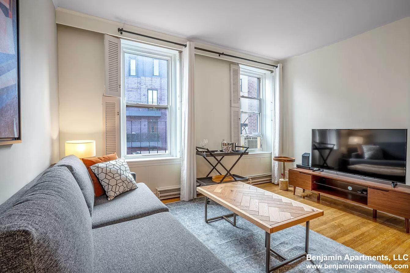 529 Beacon St, Back Bay