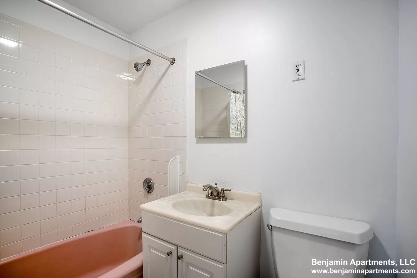 529 Beacon St, Back Bay