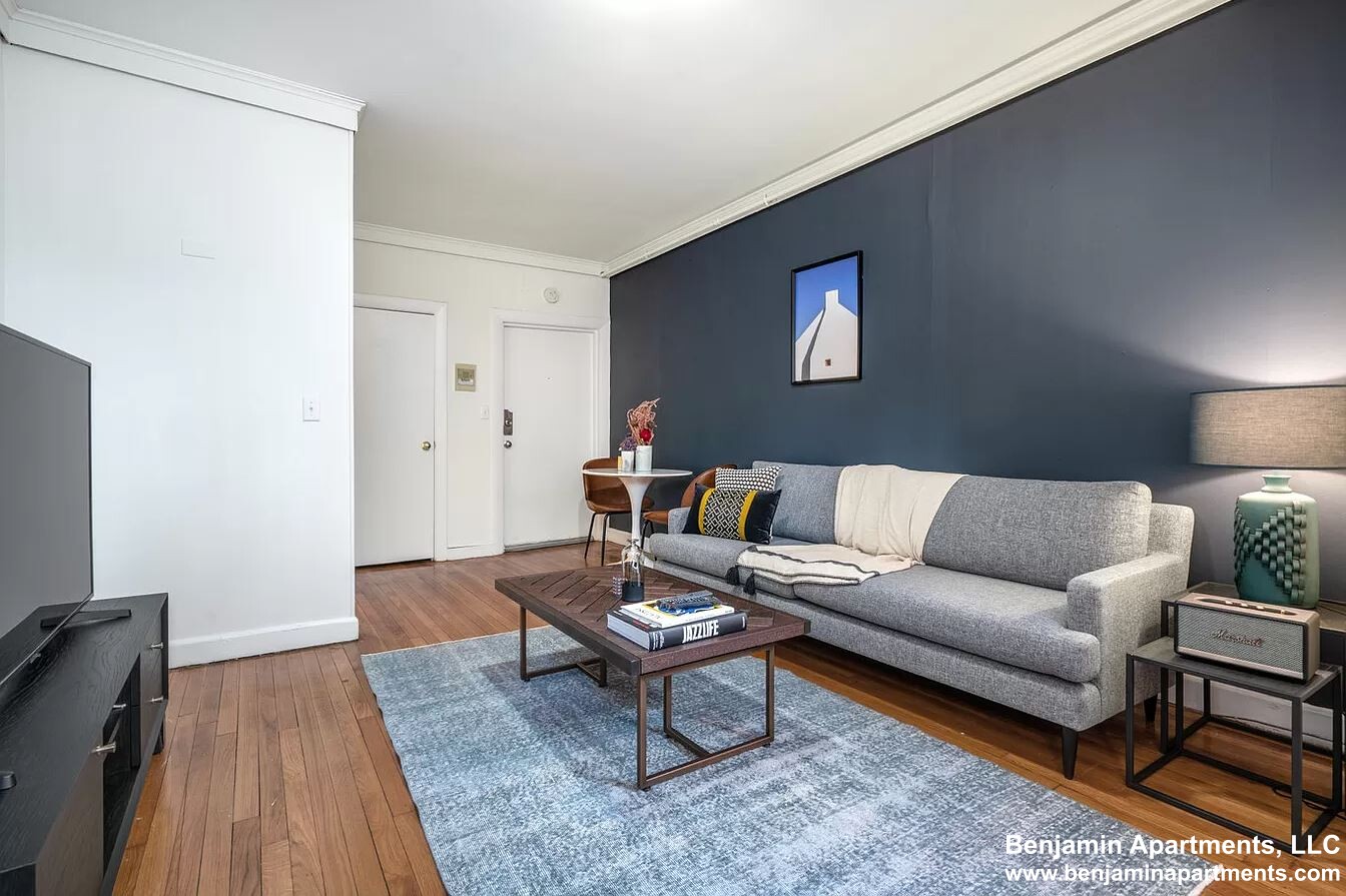 529 Beacon St, Back Bay