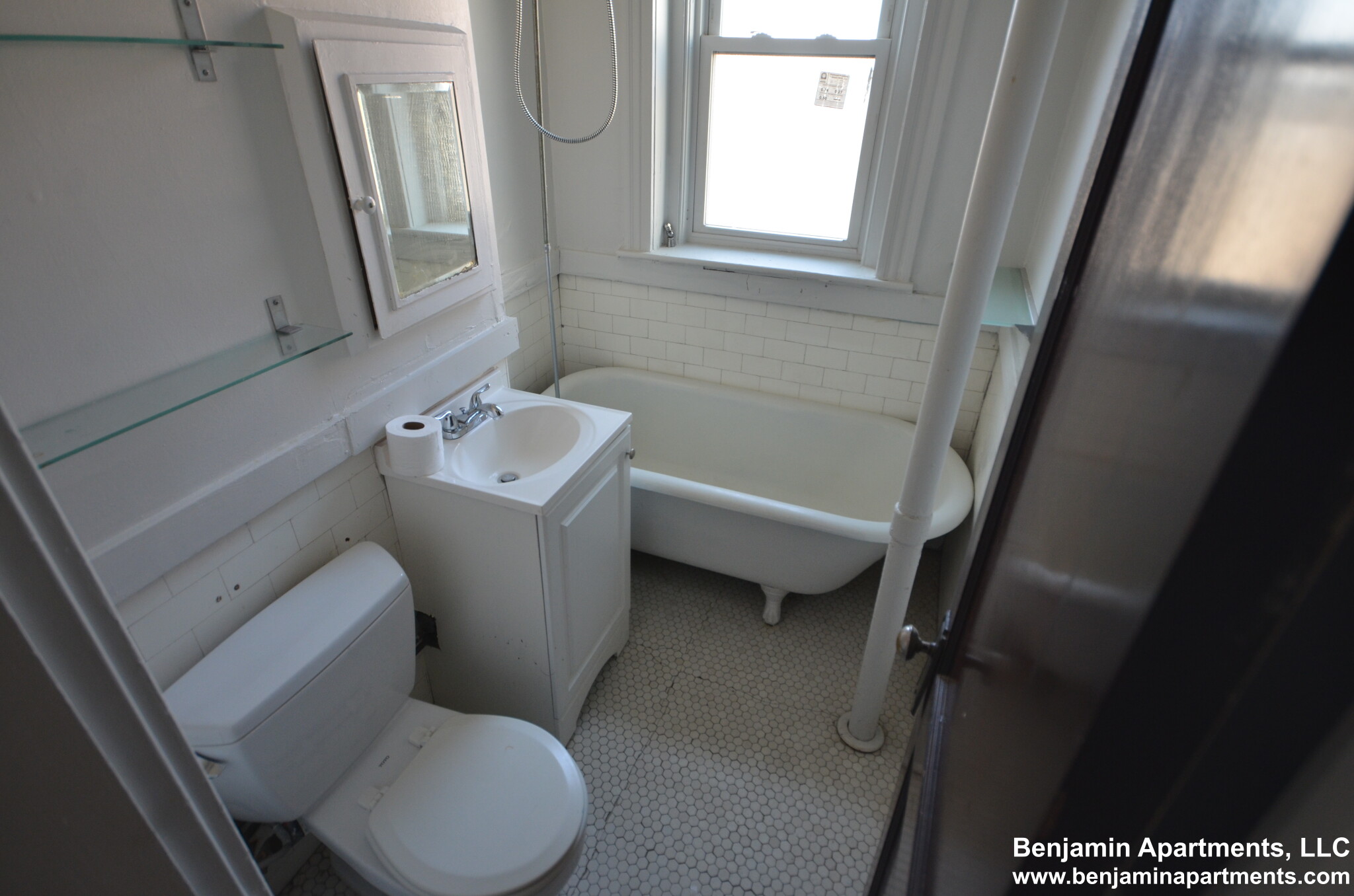 1450 Commonwealth Ave, Brighton