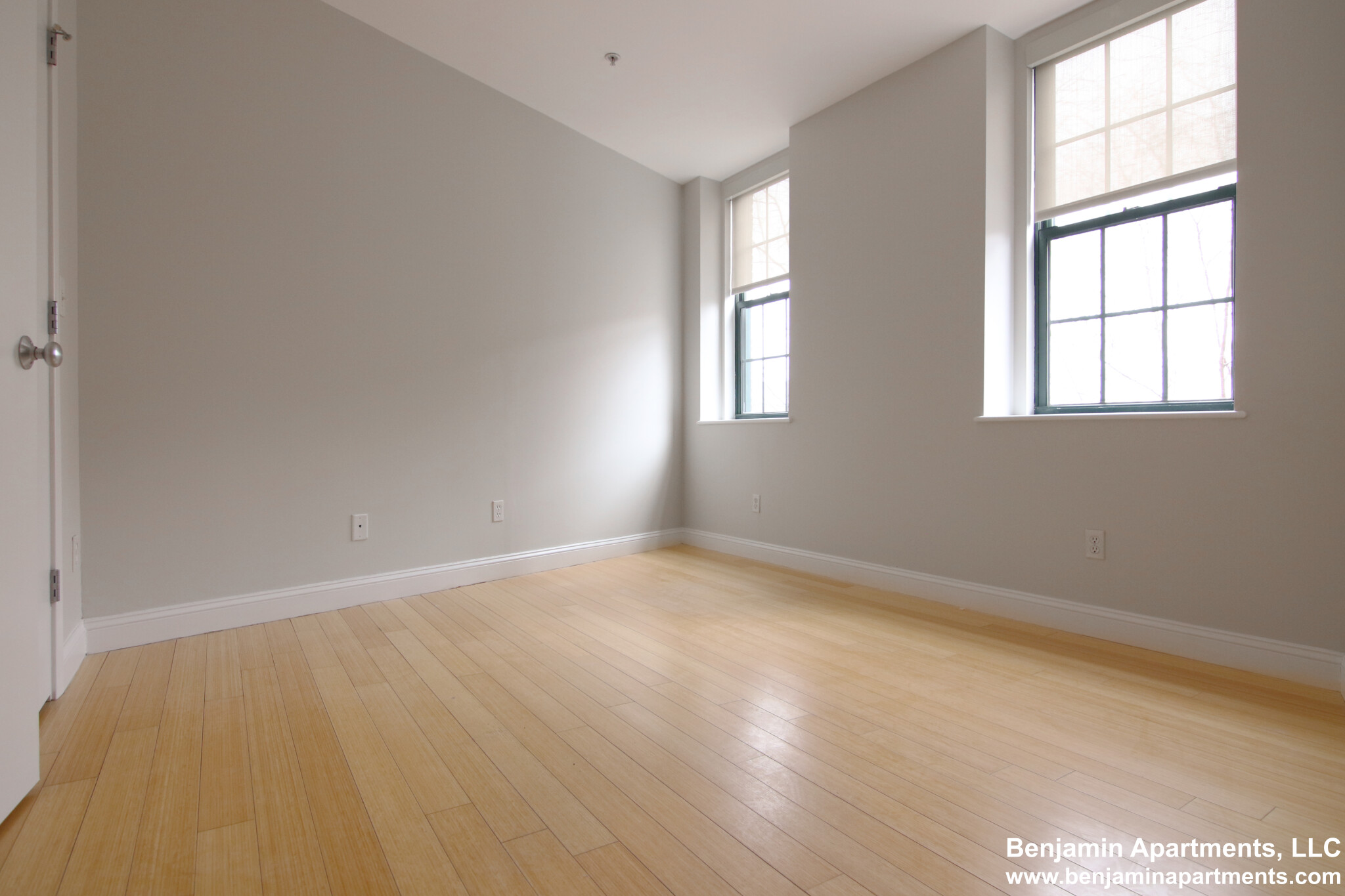 490 Harrison Ave, South End