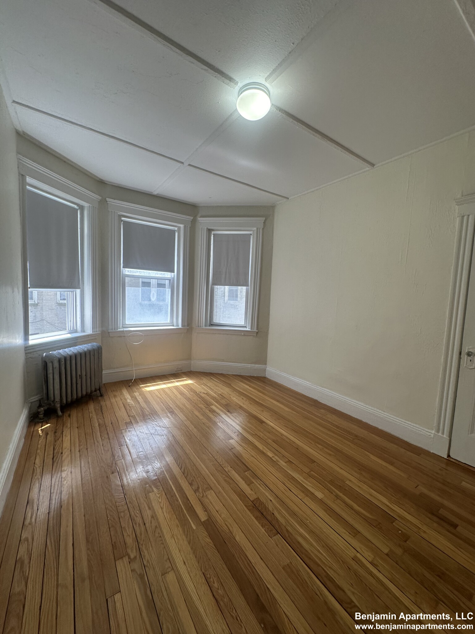 1185 Boylston St, Fenway