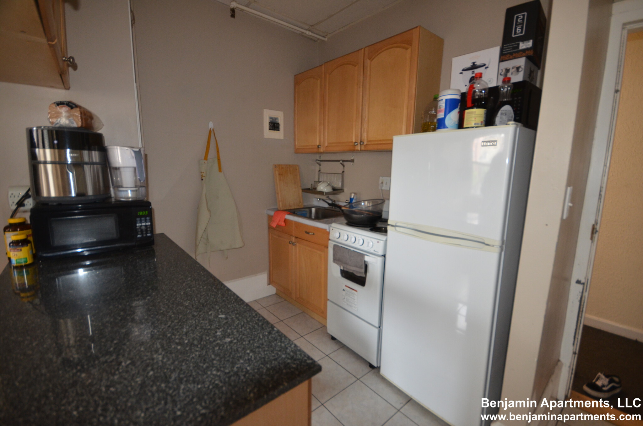 879 Beacon St, Fenway