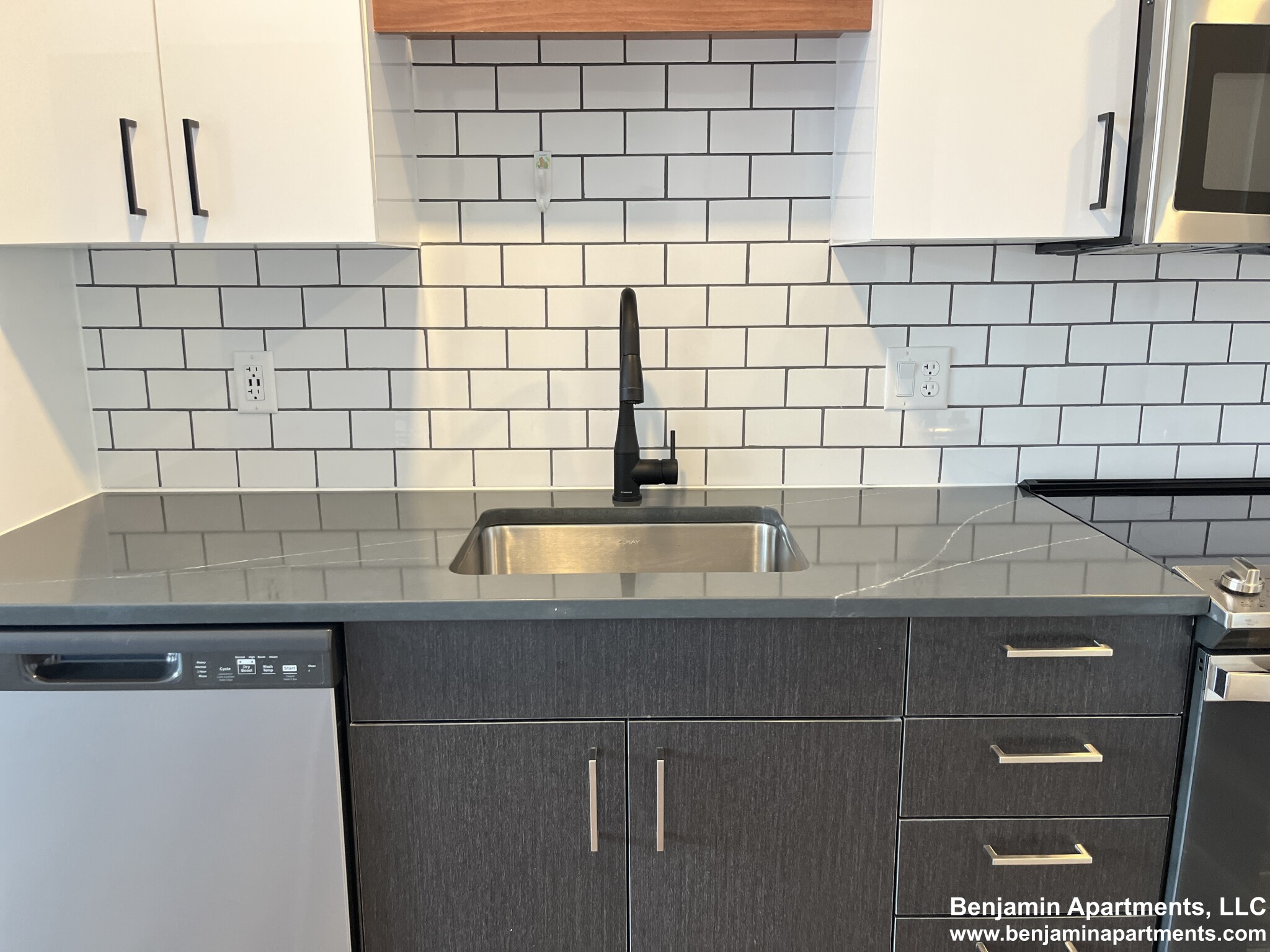 89 Brighton Ave, Allston