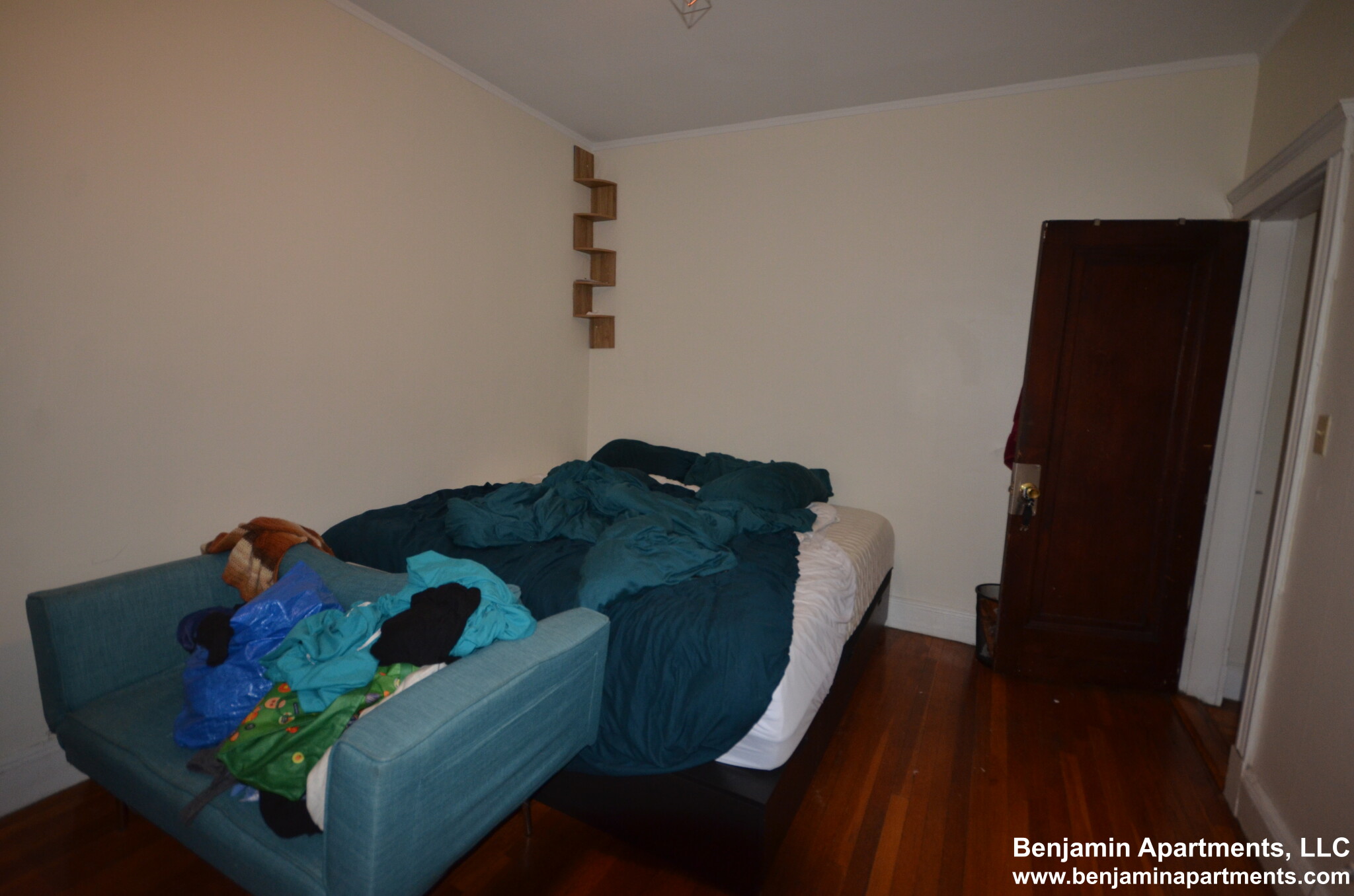 1810 Commonwealth Ave, Brighton