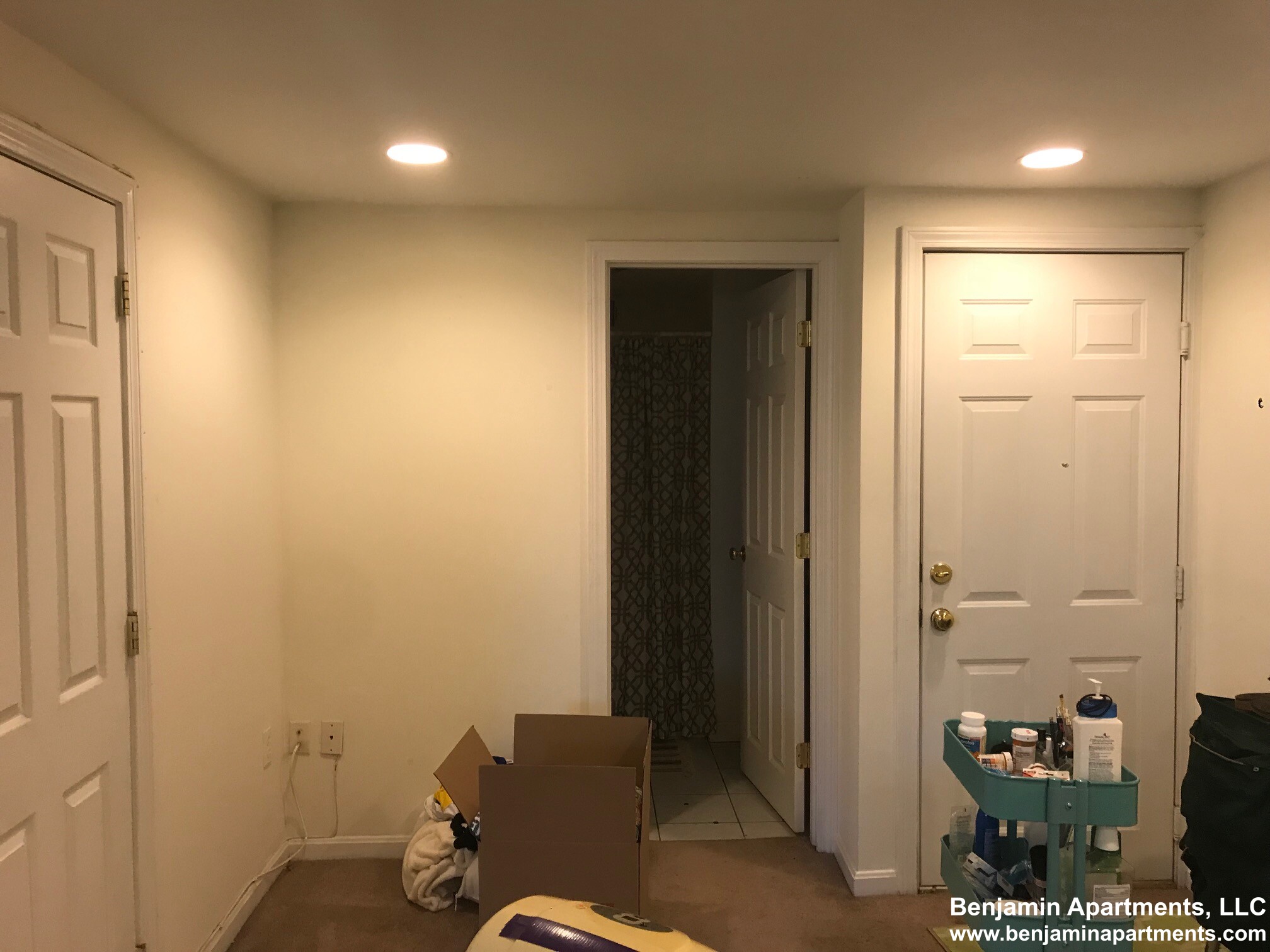 77 Brighton Ave, Allston