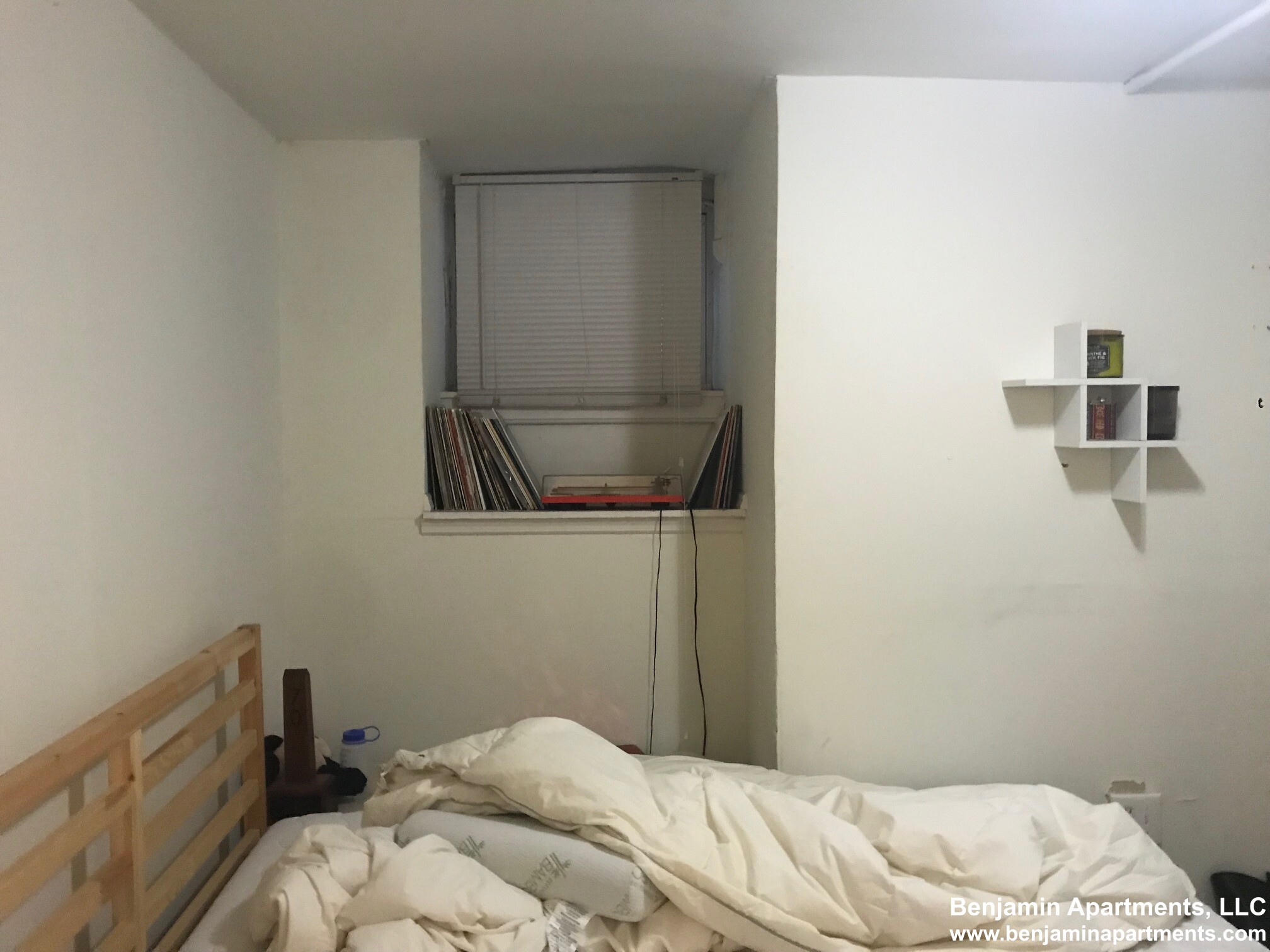 77 Brighton Ave, Allston