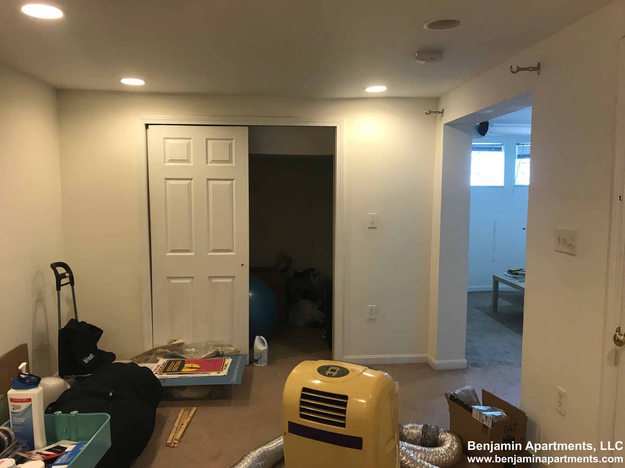 77 Brighton Ave, Allston